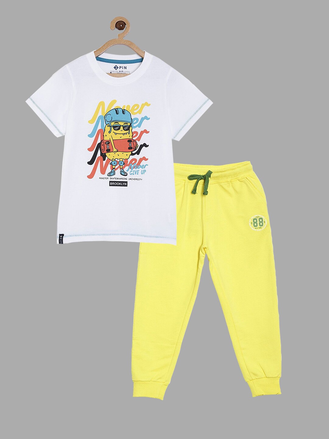 

3PIN Boys White & Yellow Printed Pure Cotton T-shirt with Trousers