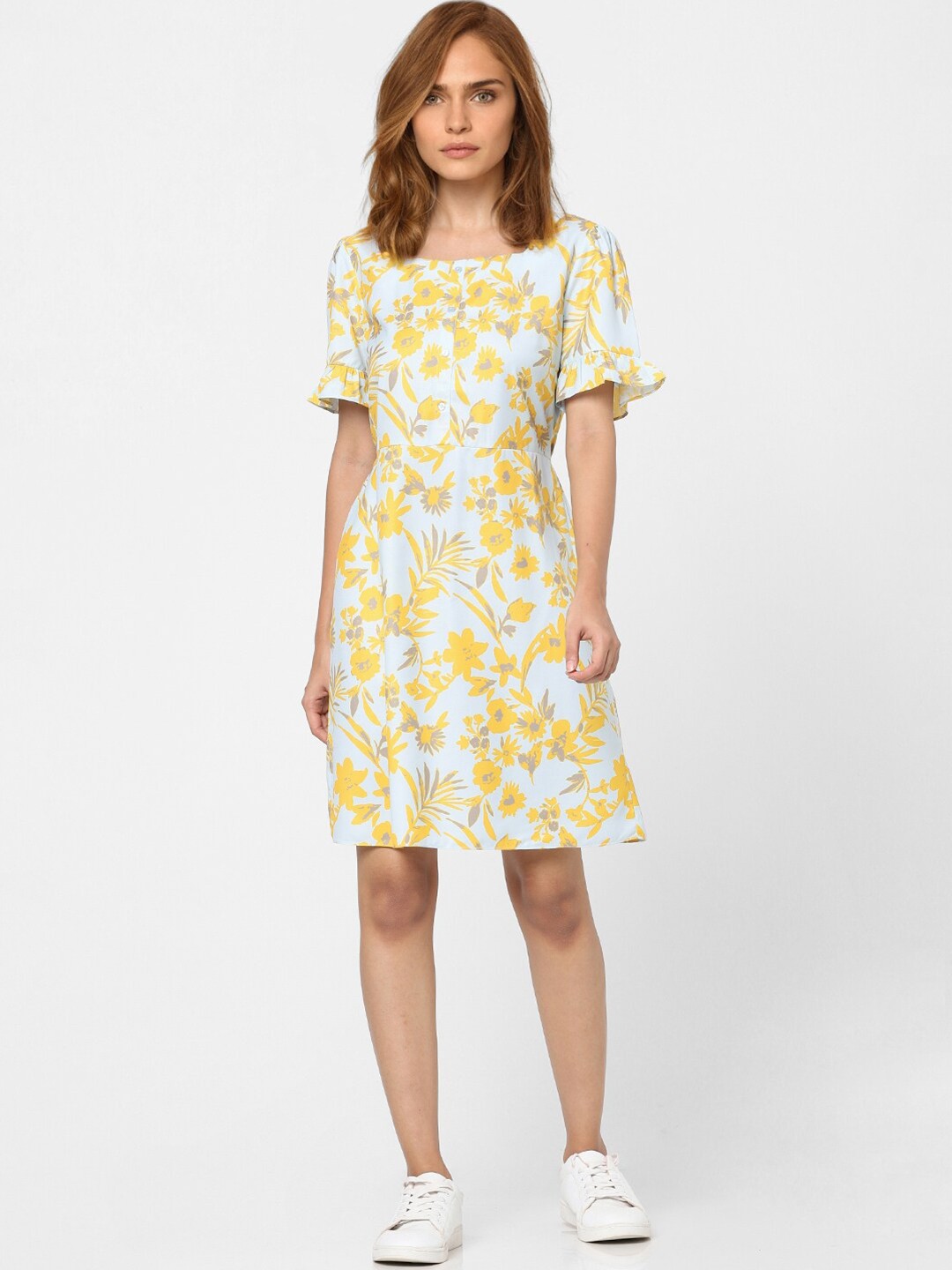 

Vero Moda Blue Floral A-Line Dress