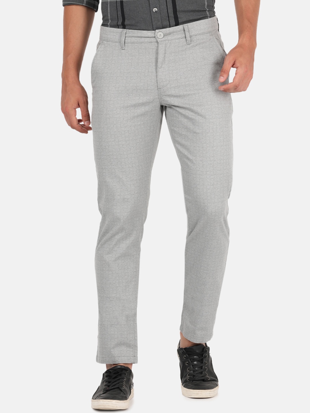 

Crocodile Men Grey Textured Smart Slim Fit Trousers