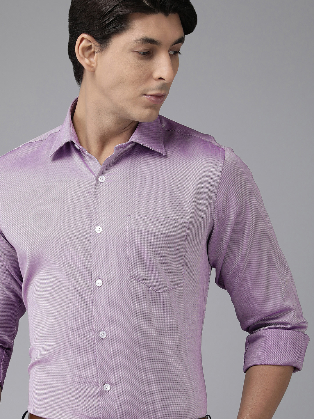

Van Heusen Men Purple Custom Fit Formal Shirt