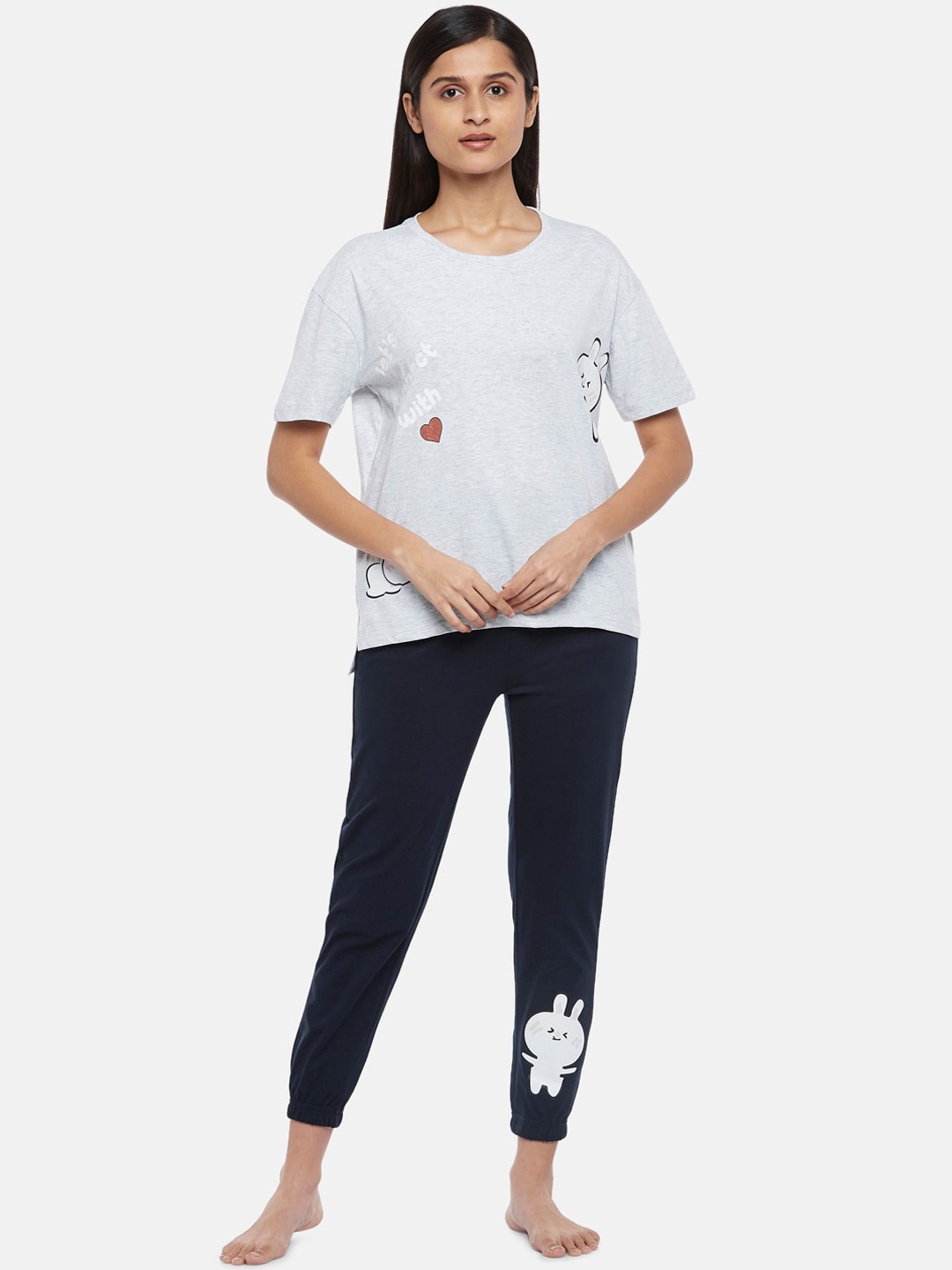 

Dreamz by Pantaloons Women Grey Melange & Black Printed Pure Cotton Night suit