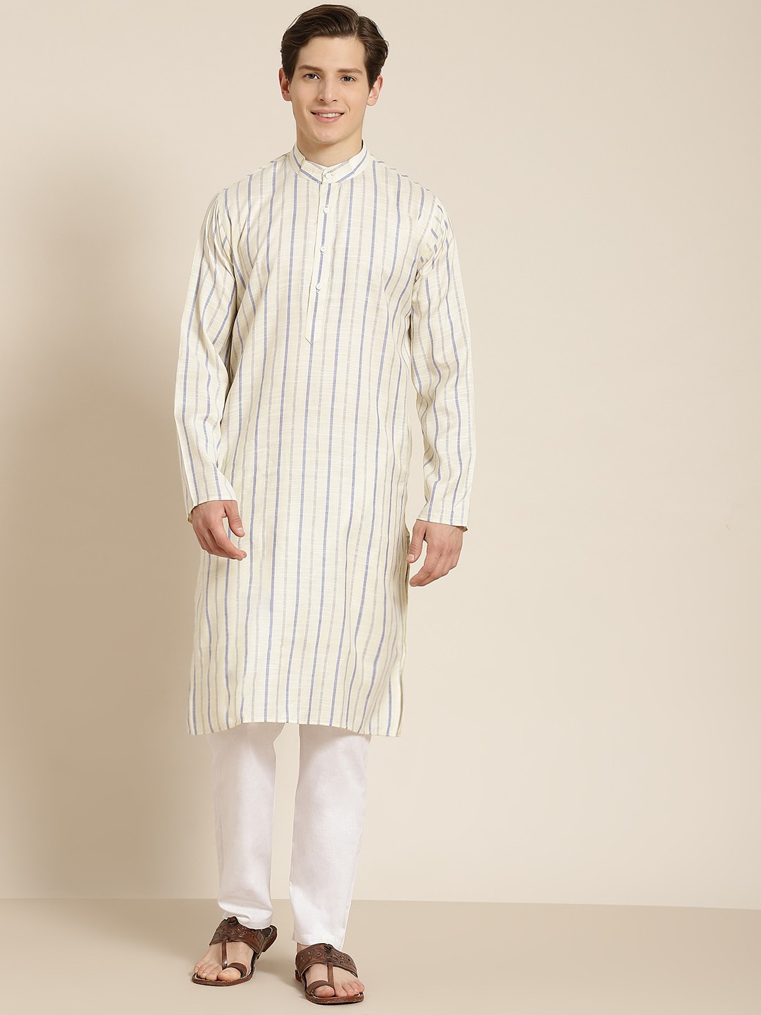 

SOJANYA Men Cream-Coloured & Blue Pure Cotton Striped Kurta