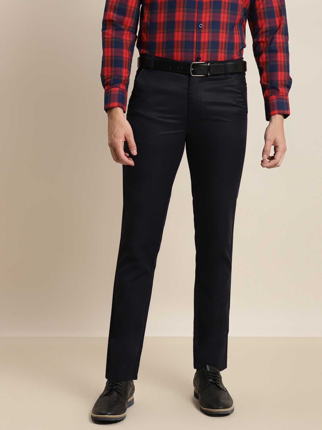 

SOJANYA Men Navy Blue Slim Fit Solid Formal Trousers