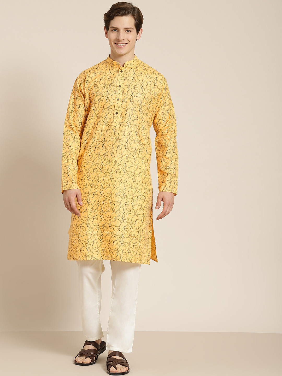 

SOJANYA Men Yellow & Brown Cotton Linen Abstract Printed Kurta