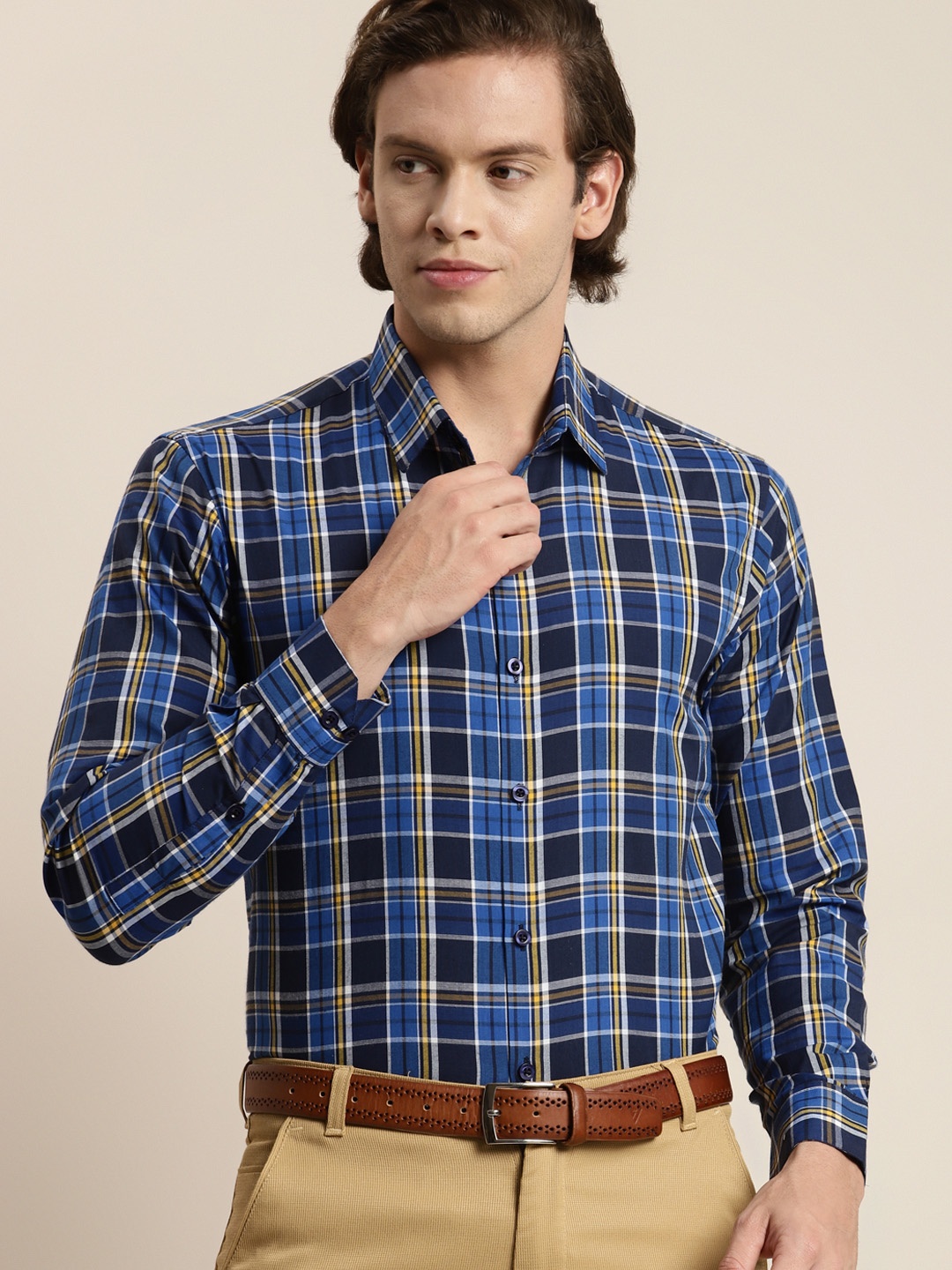 

SOJANYA Men Blue Tartan Checks Formal Shirt