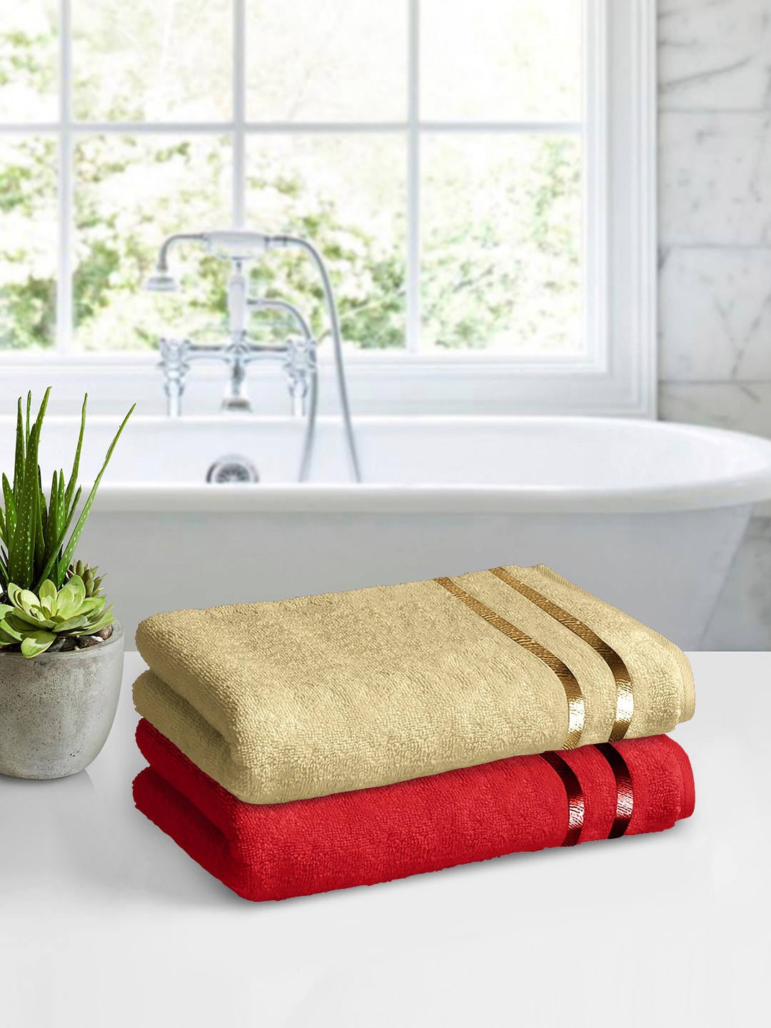 

Story@home Set of 2 Solid 450 GSM Super Absorbent Cotton Bath Towels, Red