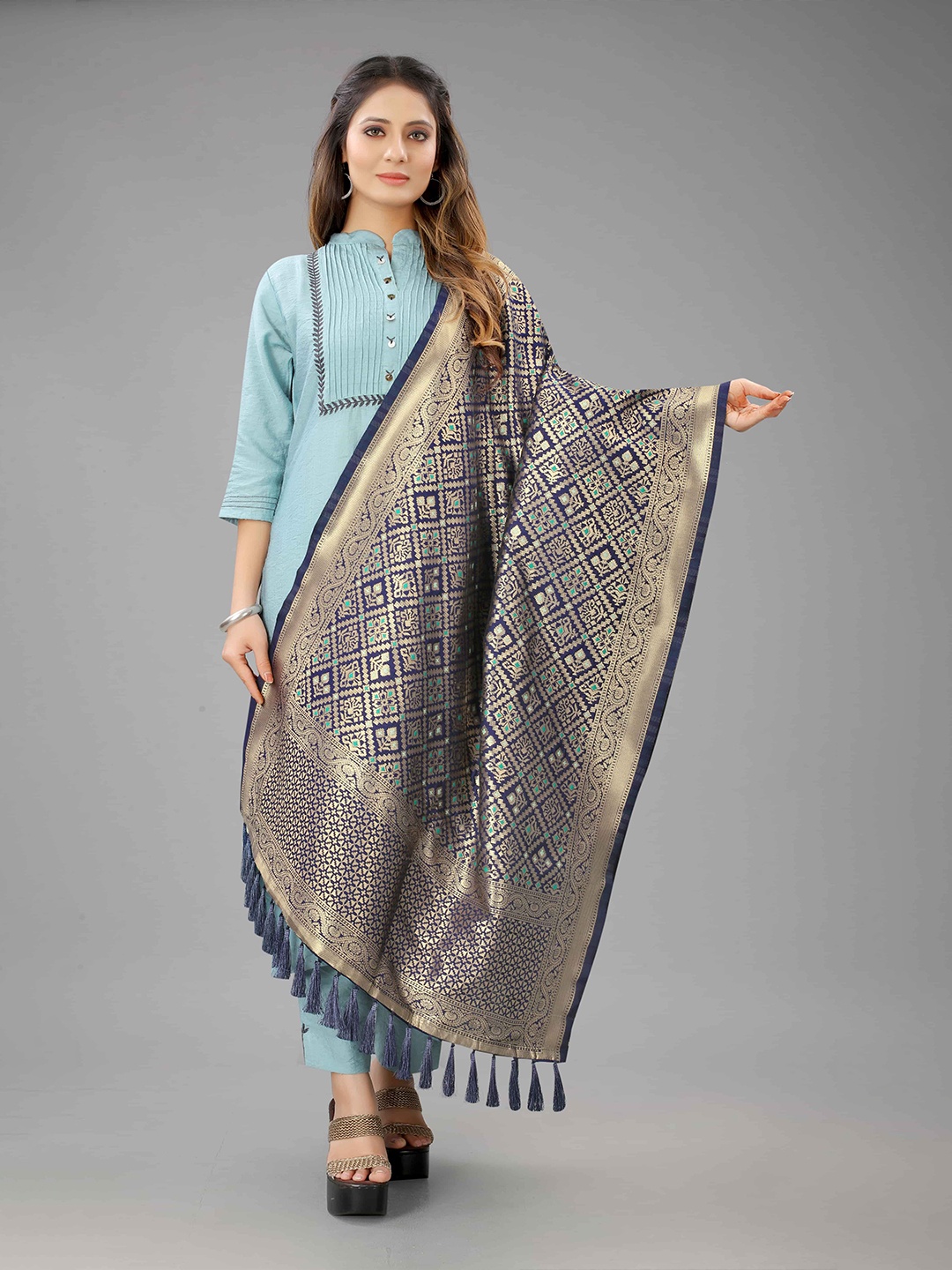 

Silk Land Navy Blue & Gold-Toned Ethnic Motifs Woven Design Dupatta with Zari