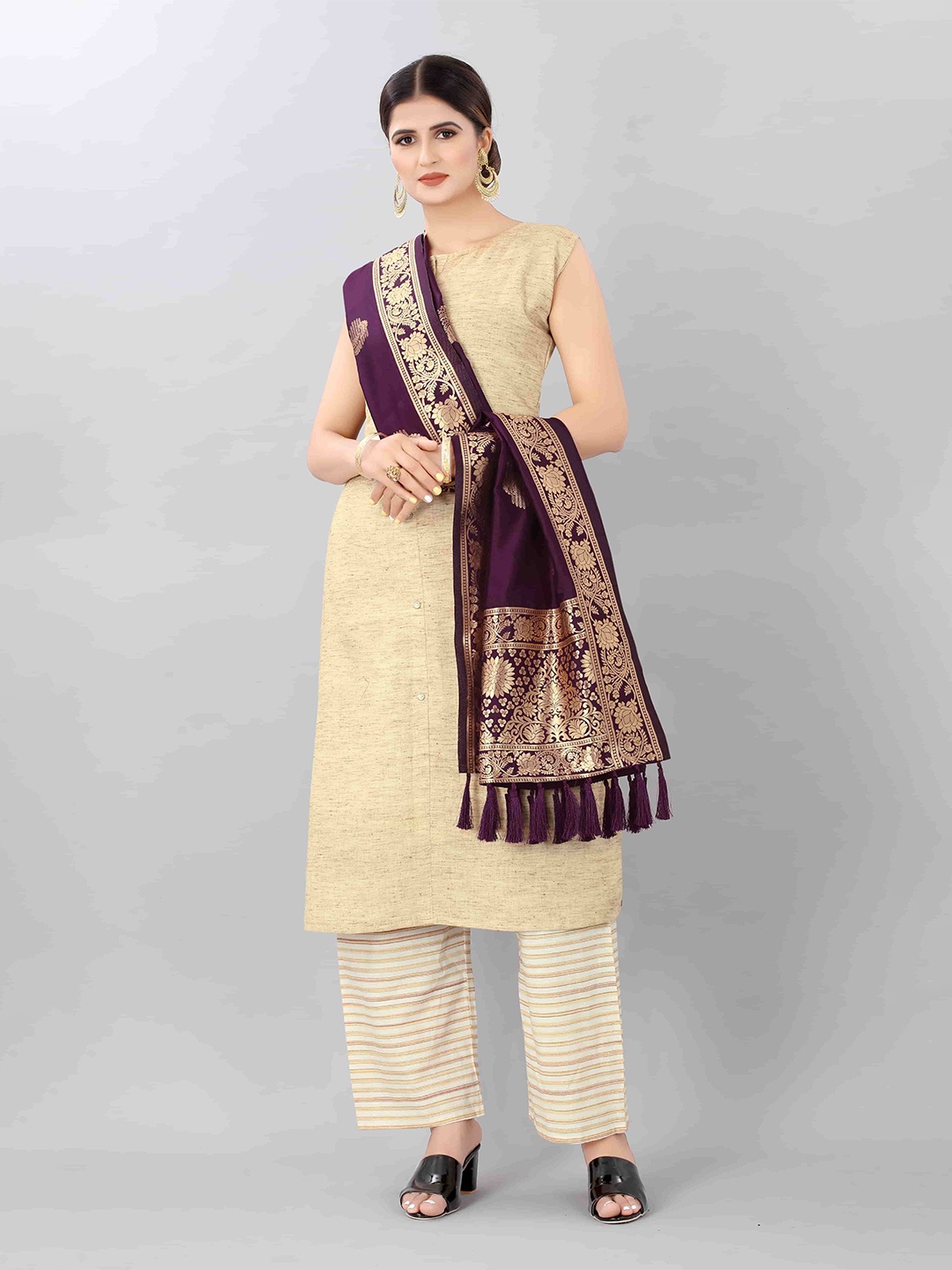 

Silk Land Women Burgundy & Gold-Toned Ethnic Motifs Banarasi Dupatta