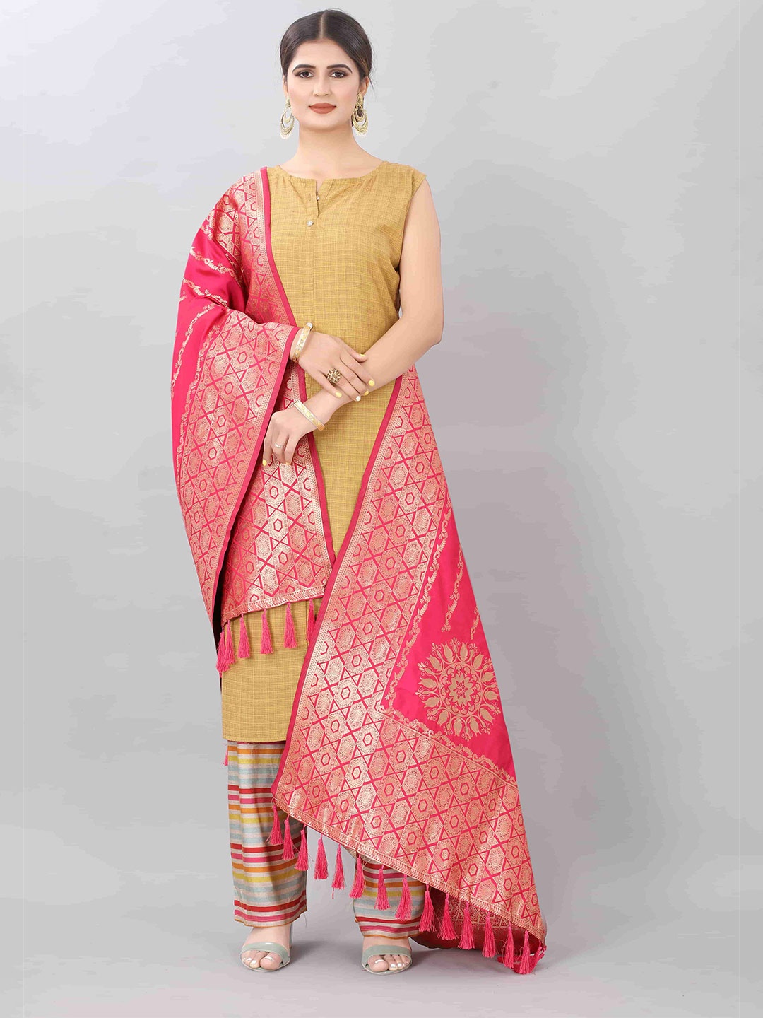 

Silk Land Pink & Golden Ethnic Motifs Woven Design Banarasi Dupatta with Zari