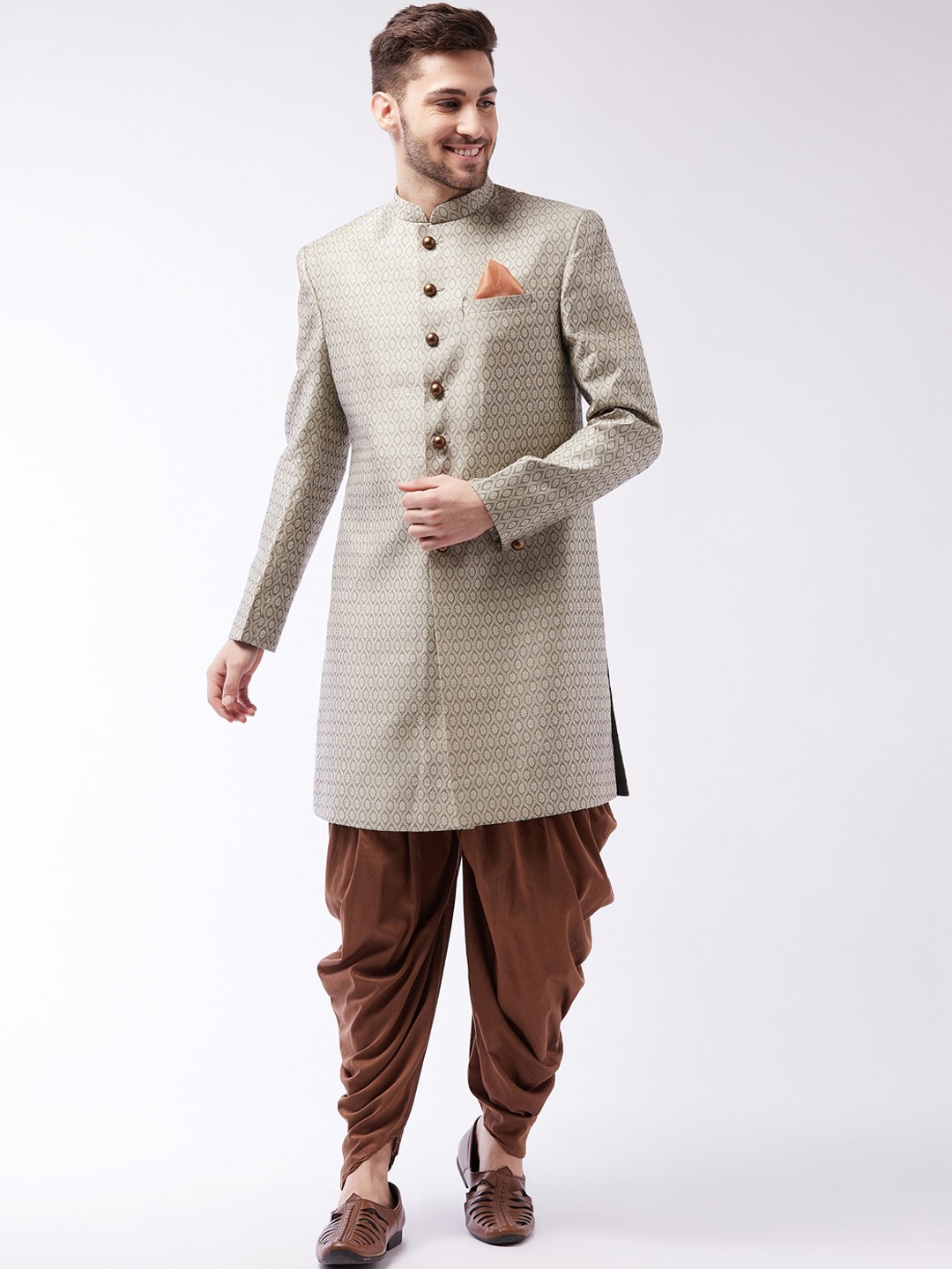 

Vastramay Men Beige & Coffee Brown Woven Design Banarasi Silk Jacquard Sherwani Set