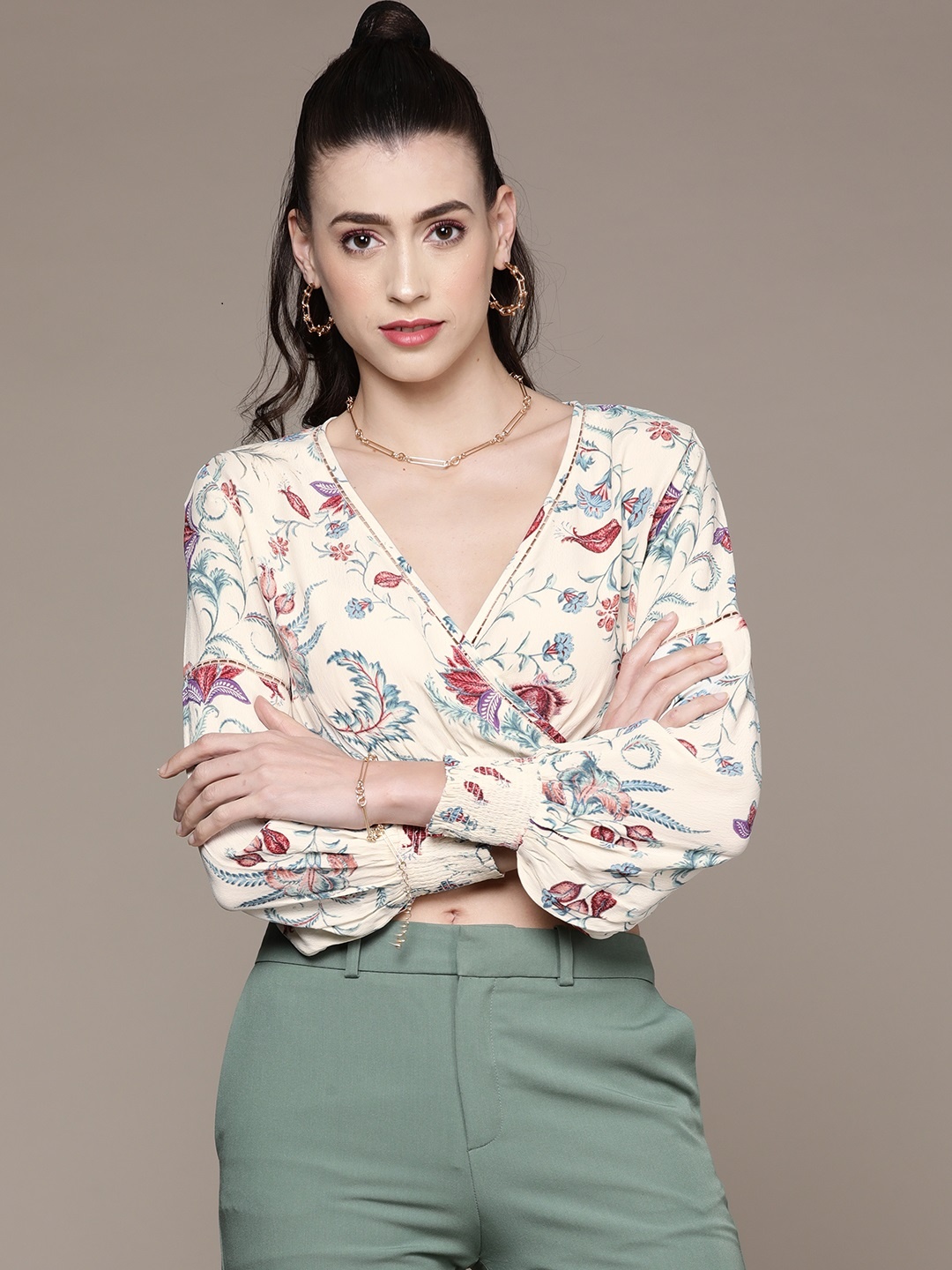 

Label Ritu Kumar Off White Floral Print Crepe Wrap Crop Top