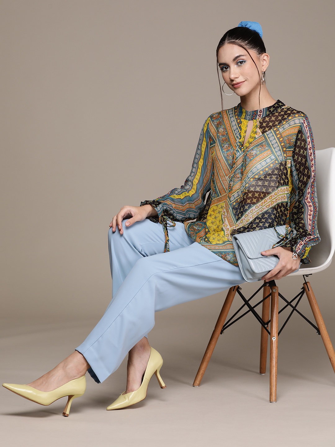 

Label Ritu Kumar Teal & Yellow Print Keyhole Neck Georgette Top