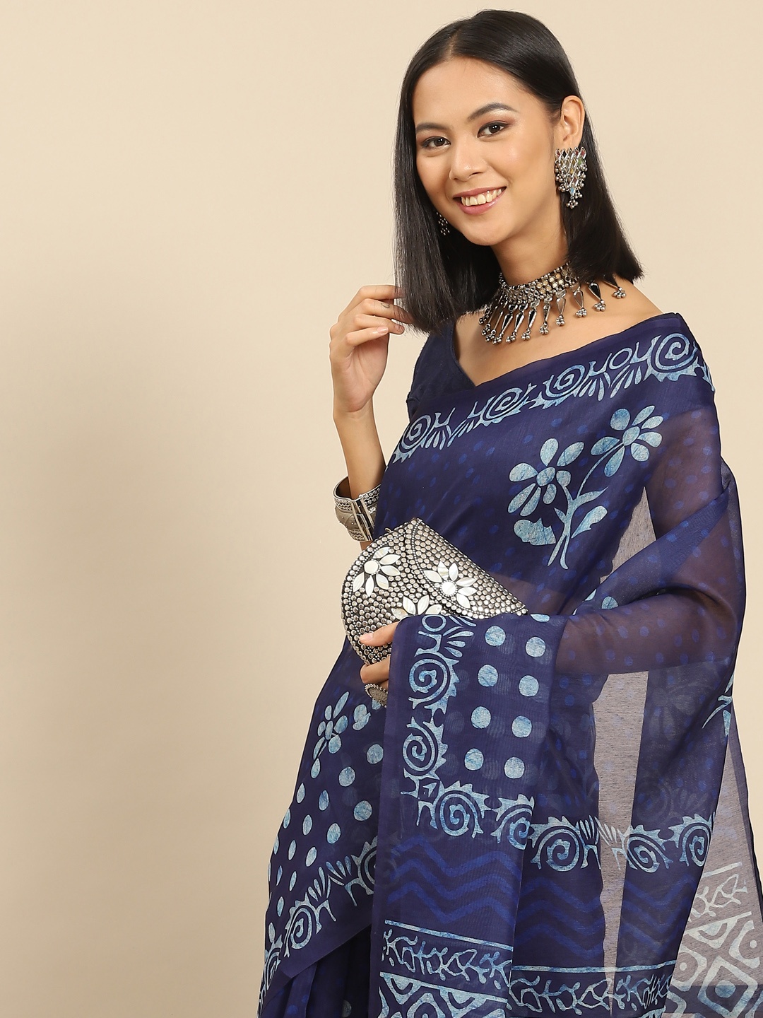 

Anouk Blue Floral Print Saree