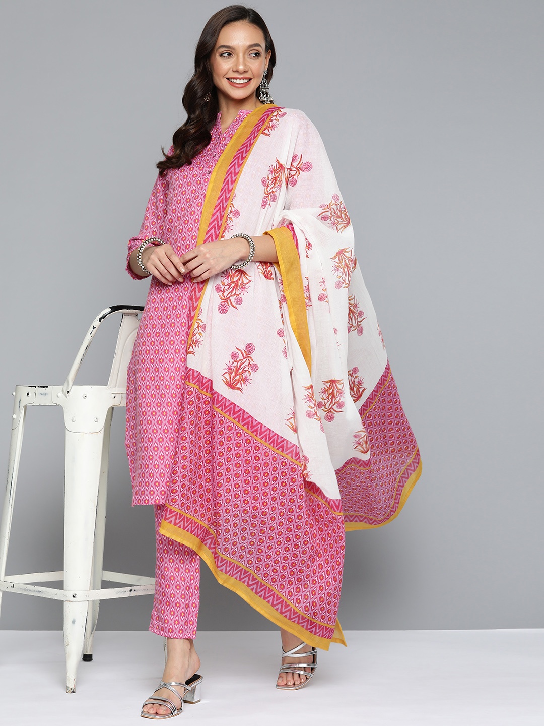 

HERE&NOW Women Pink Printed Kurta with Trousers & Dupatta