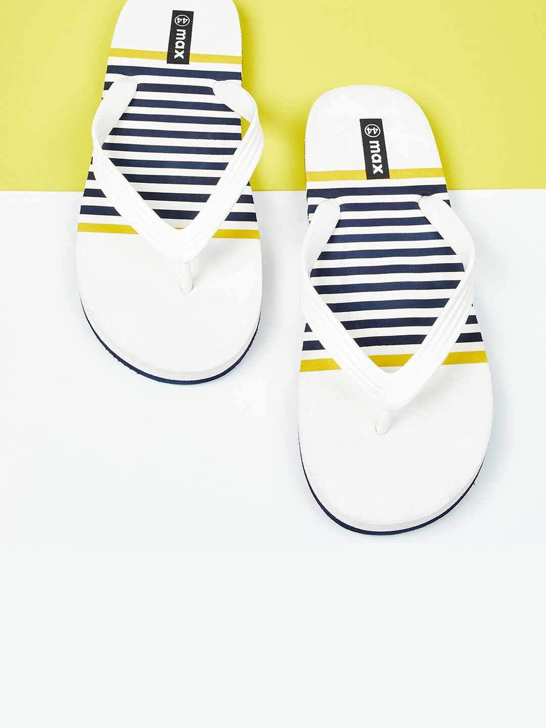 

max Men White & Yellow Printed Rubber Thong Flip-Flops