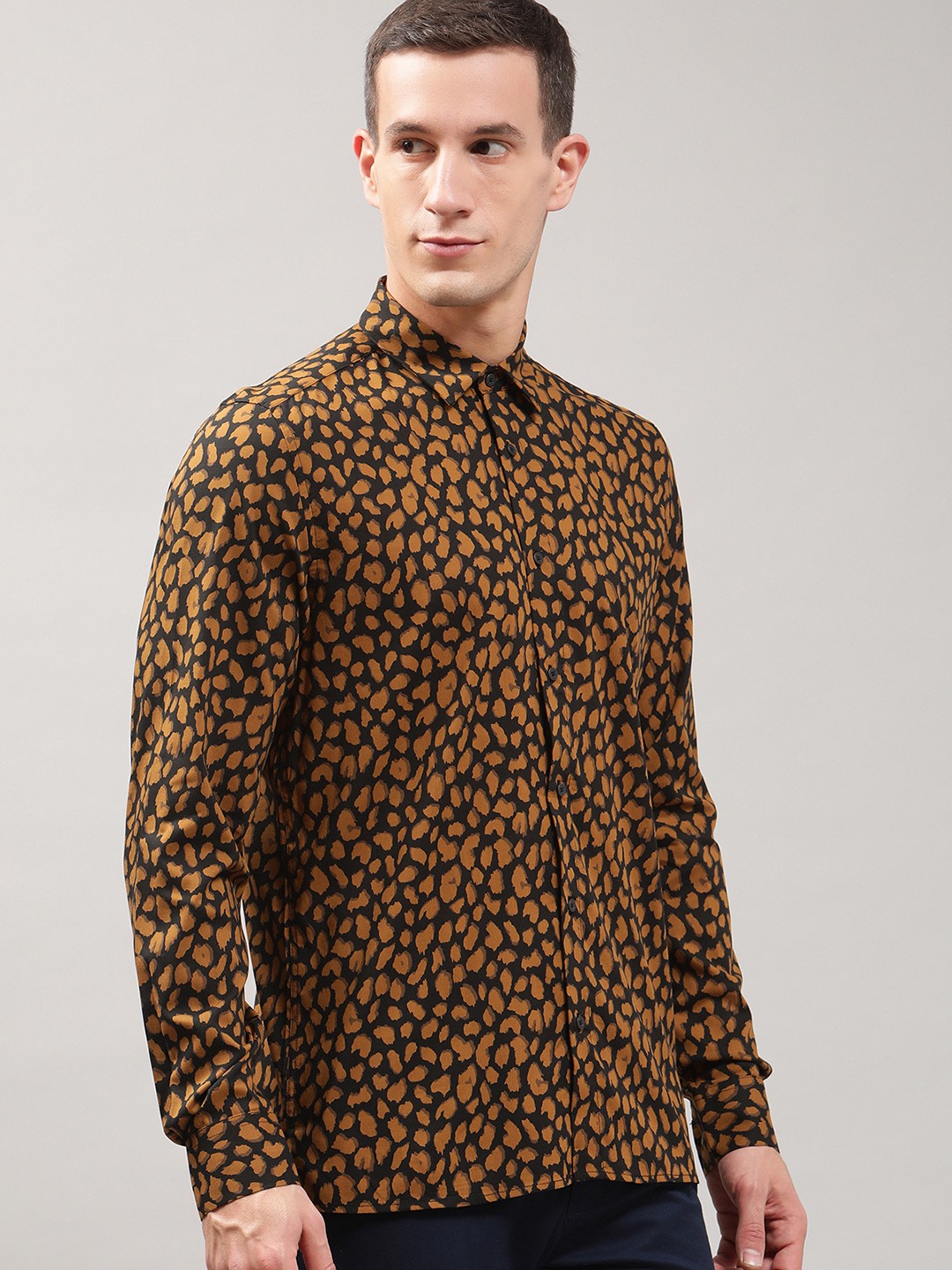 

Antony Morato Men Black Classic Floral Printed Casual Shirt