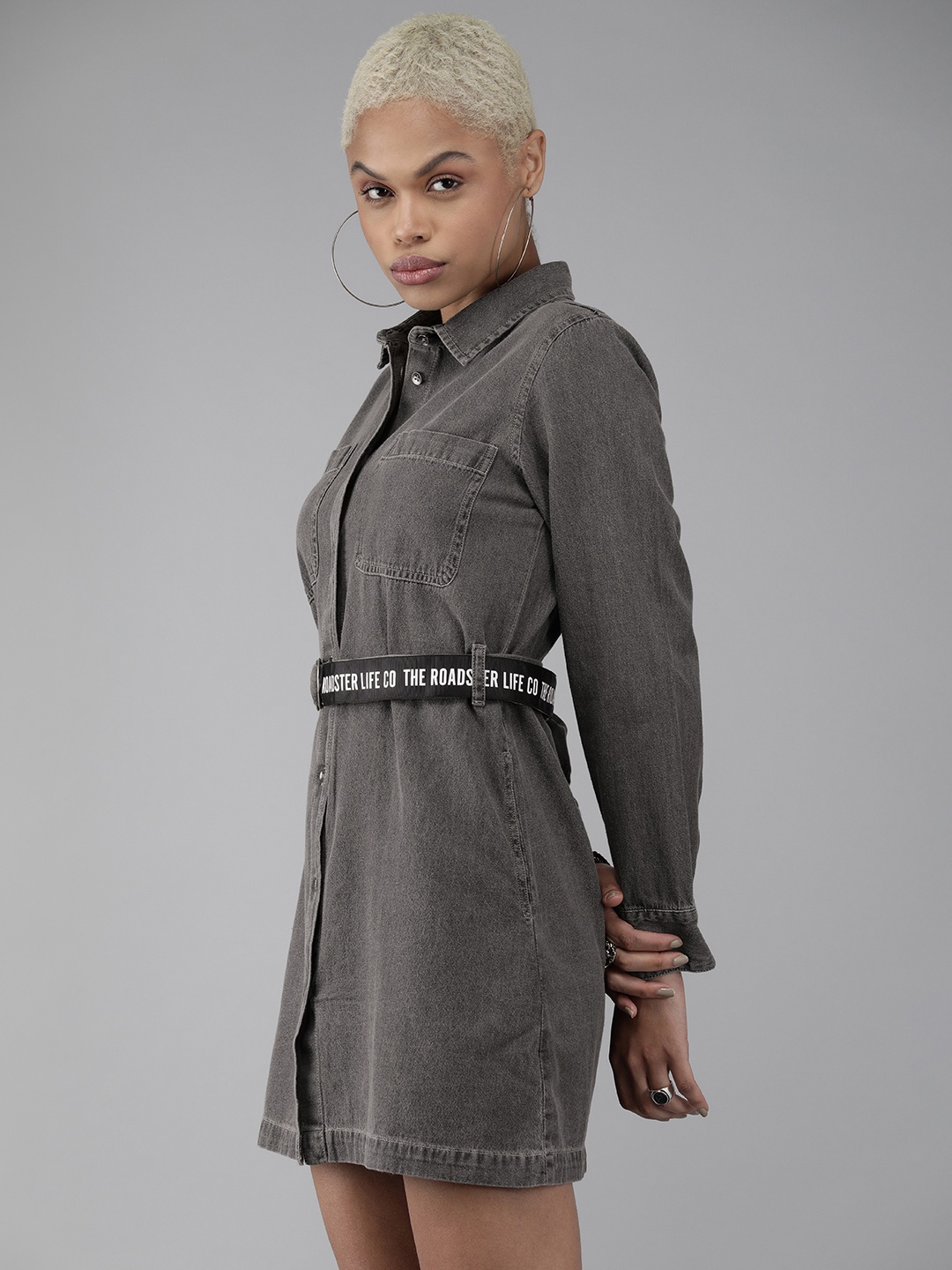 

The Roadster Lifestyle Co. Women Black Solid Denim Pure Cotton Shirt Dress With Belt
