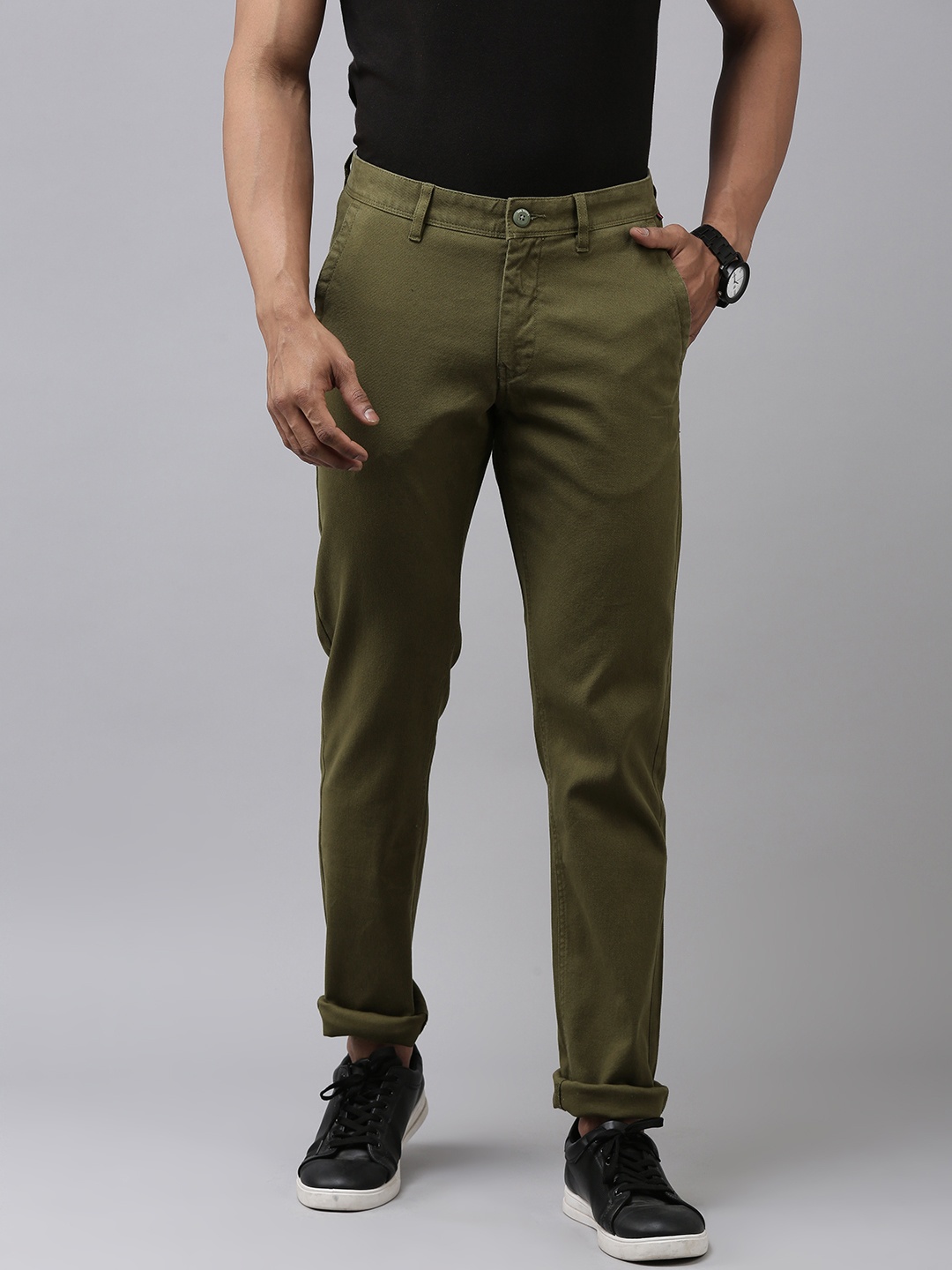 

Van Heusen Sport Men Olive Green Textured Tapered Fit Trousers