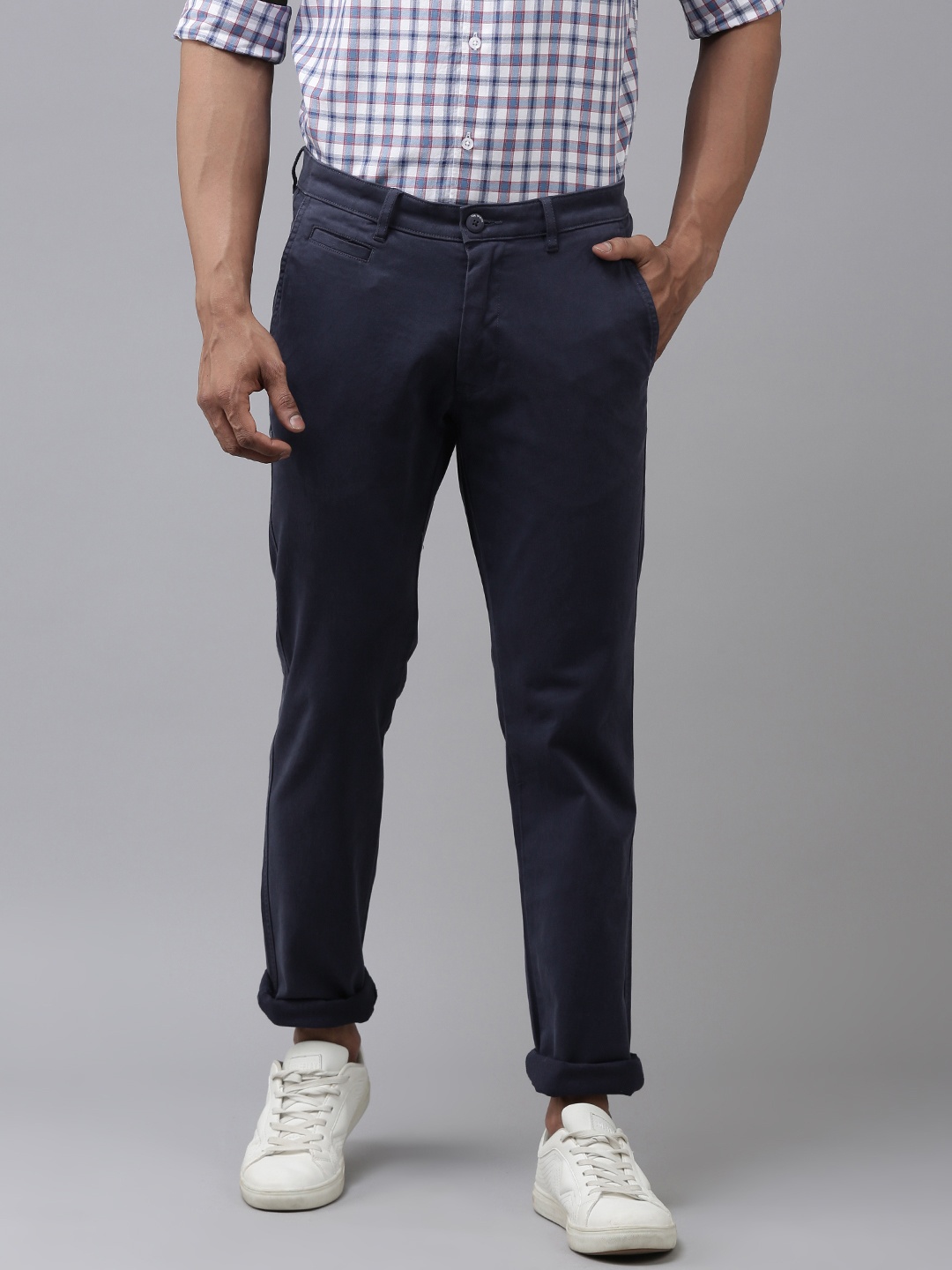 

Van Heusen Sport Men Navy Blue Tapered Fit Chinos