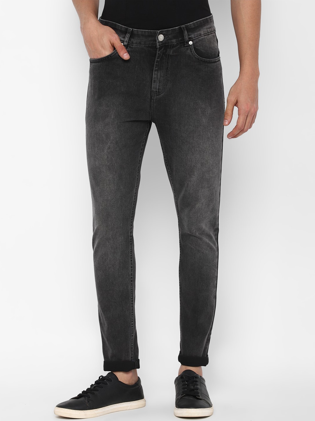 

FOREVER 21 Men Grey Heavy Fade Jeans