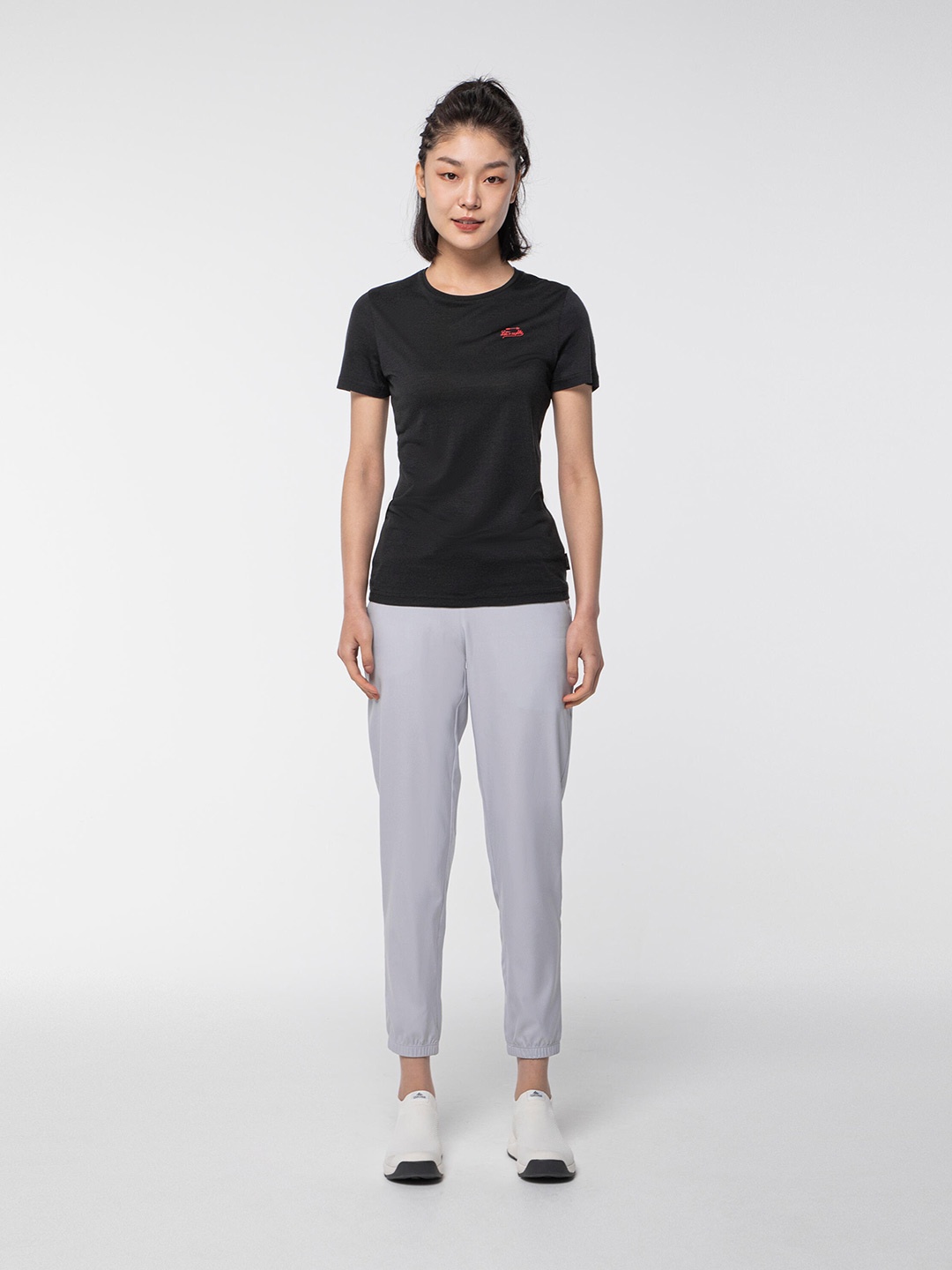 

FORCLAZ By Decathlon Women Black Solid Round Neck Trekking T-shirt