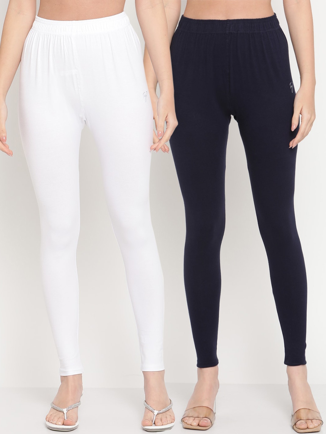 

TAG 7 Women Pack Of 2 White & Black Solid Comfort-Fit Ankle-Length Leggings