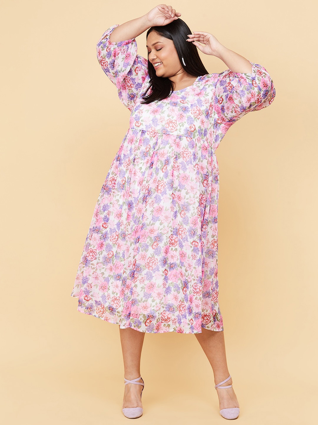 

max Plus Size White Floral A-Line Midi Dress