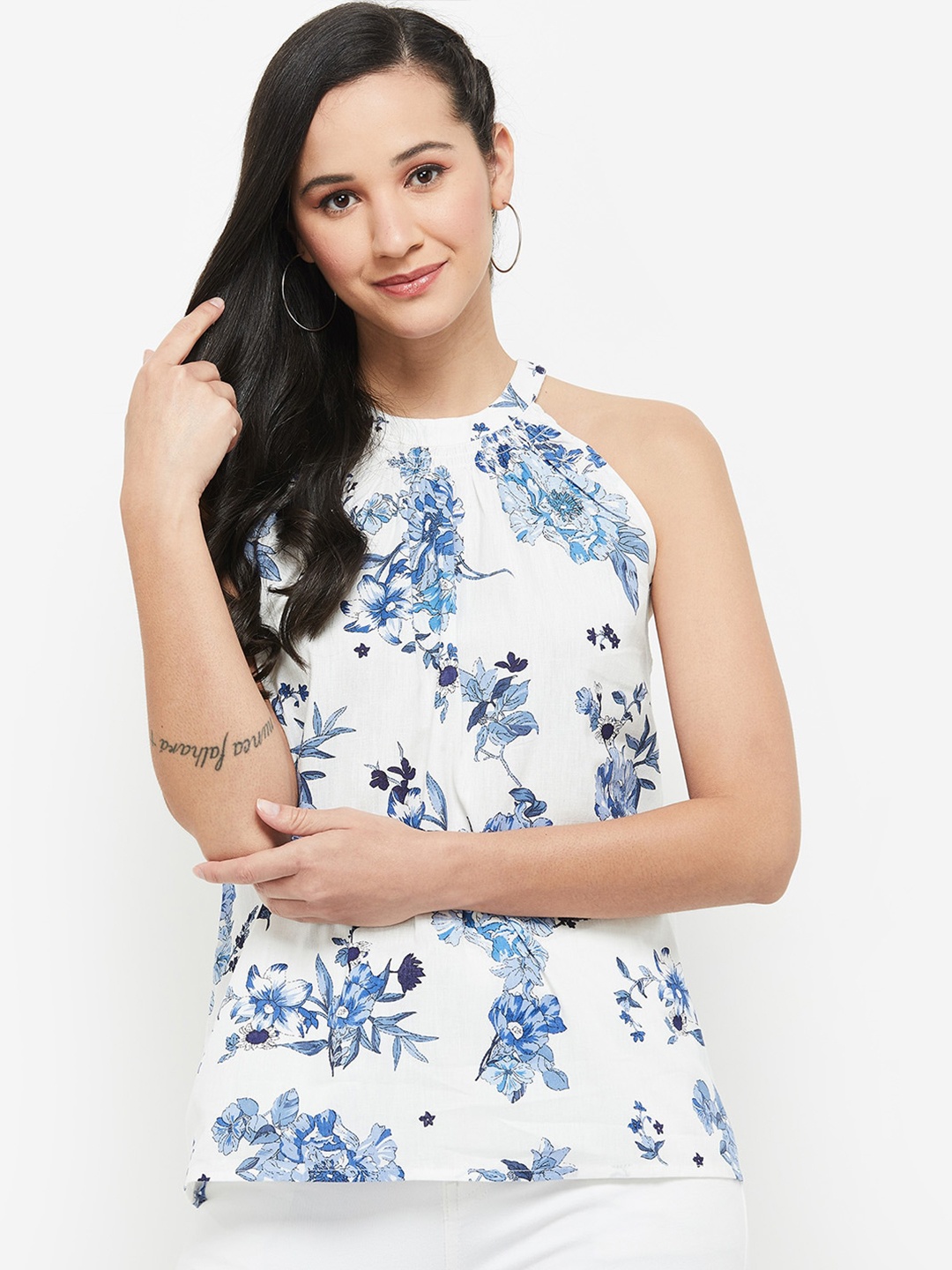 

max Women White & Blue Floral Print Top