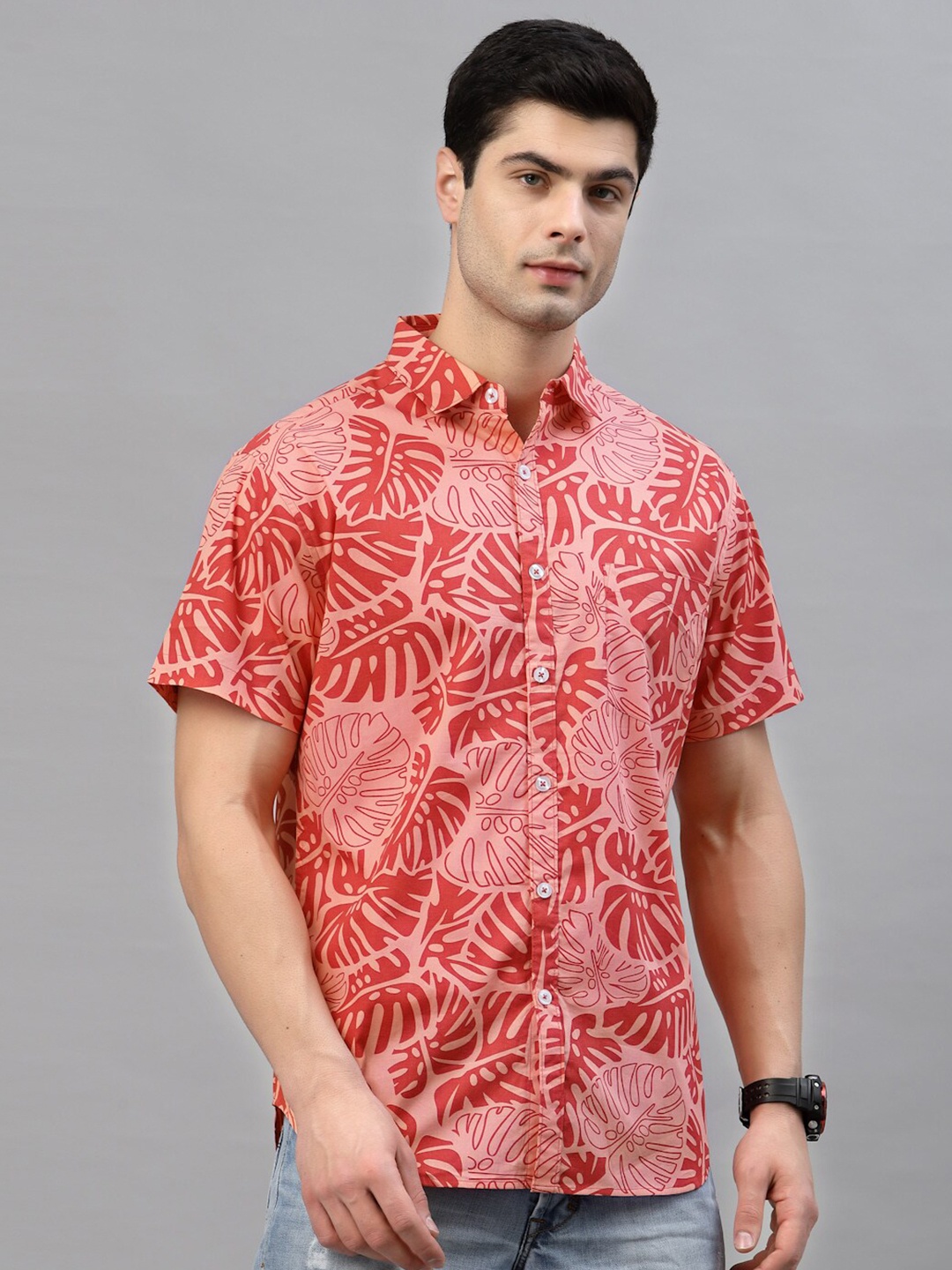 

Style Quotient Men Coral Red Floral Printed Casual Shirt