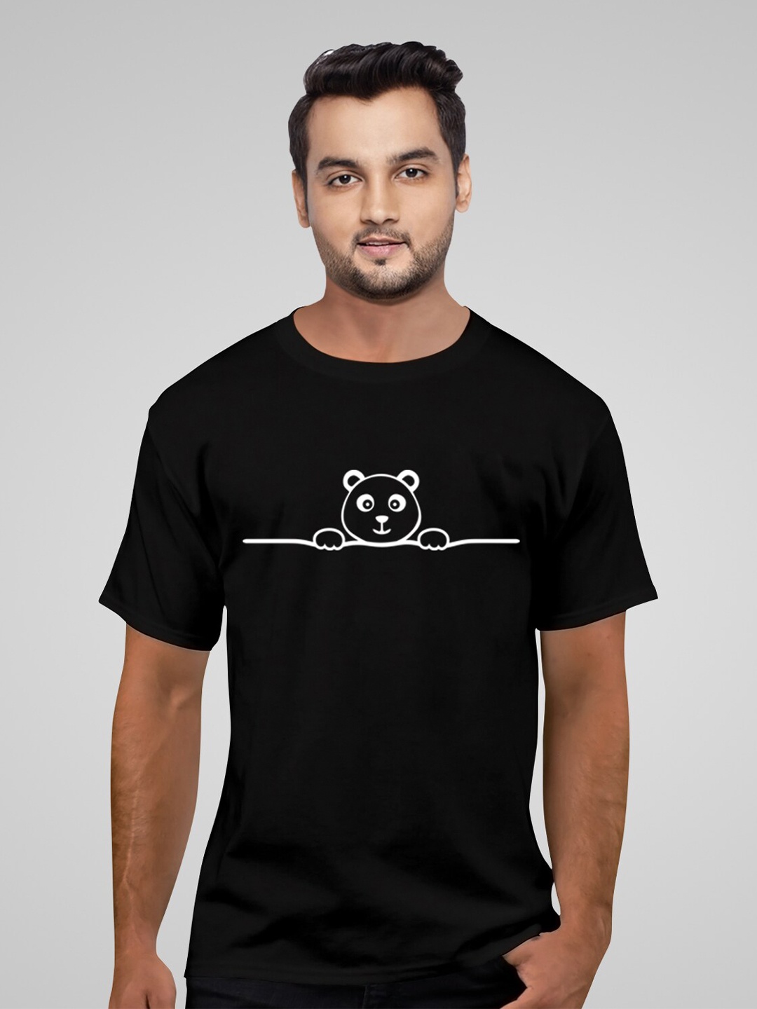 

Pootlu Men Black Printed Pure Cotton T-shirt