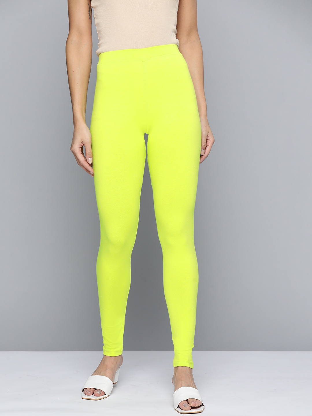 

HERE&NOW Women Fluorescent Green Solid Leggings