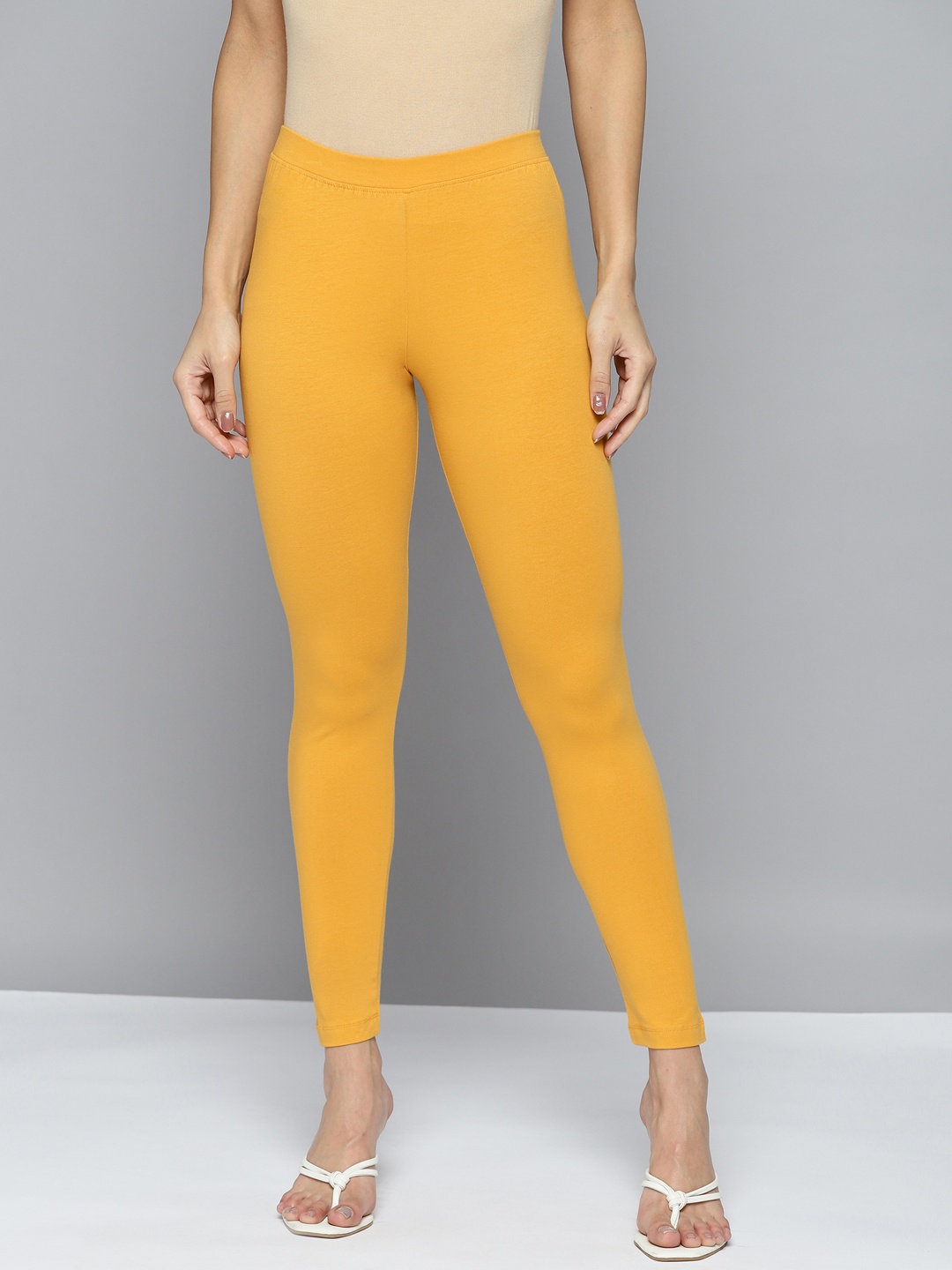 

HERE&NOW Women Mustard Yellow Solid Leggings