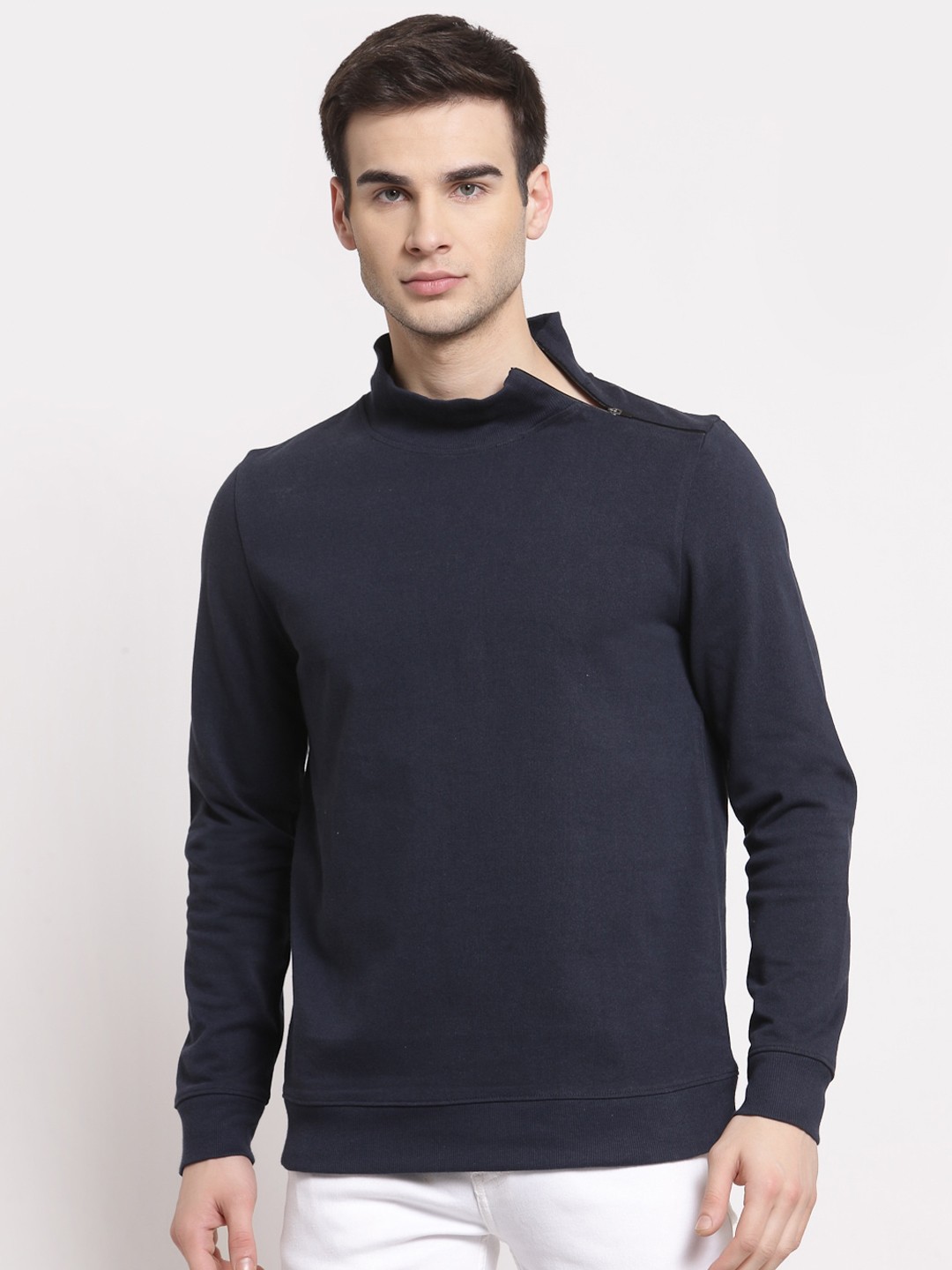 

YOONOY Men Navy Blue Solid Organic Cotton Sweatshirt