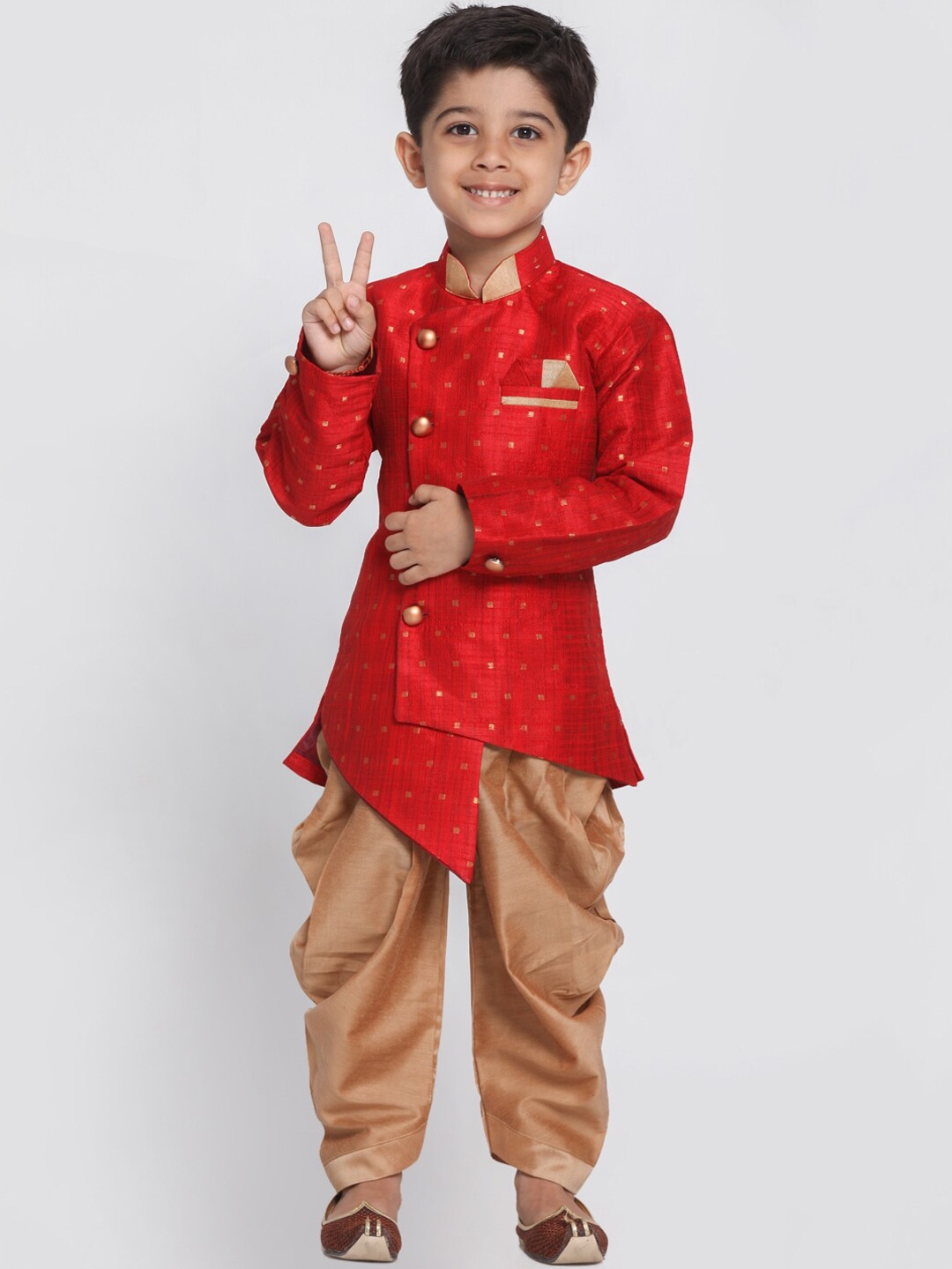 

JBN Creation Boys Maroon & Rose Gold-Toned Solid Sherwani Set