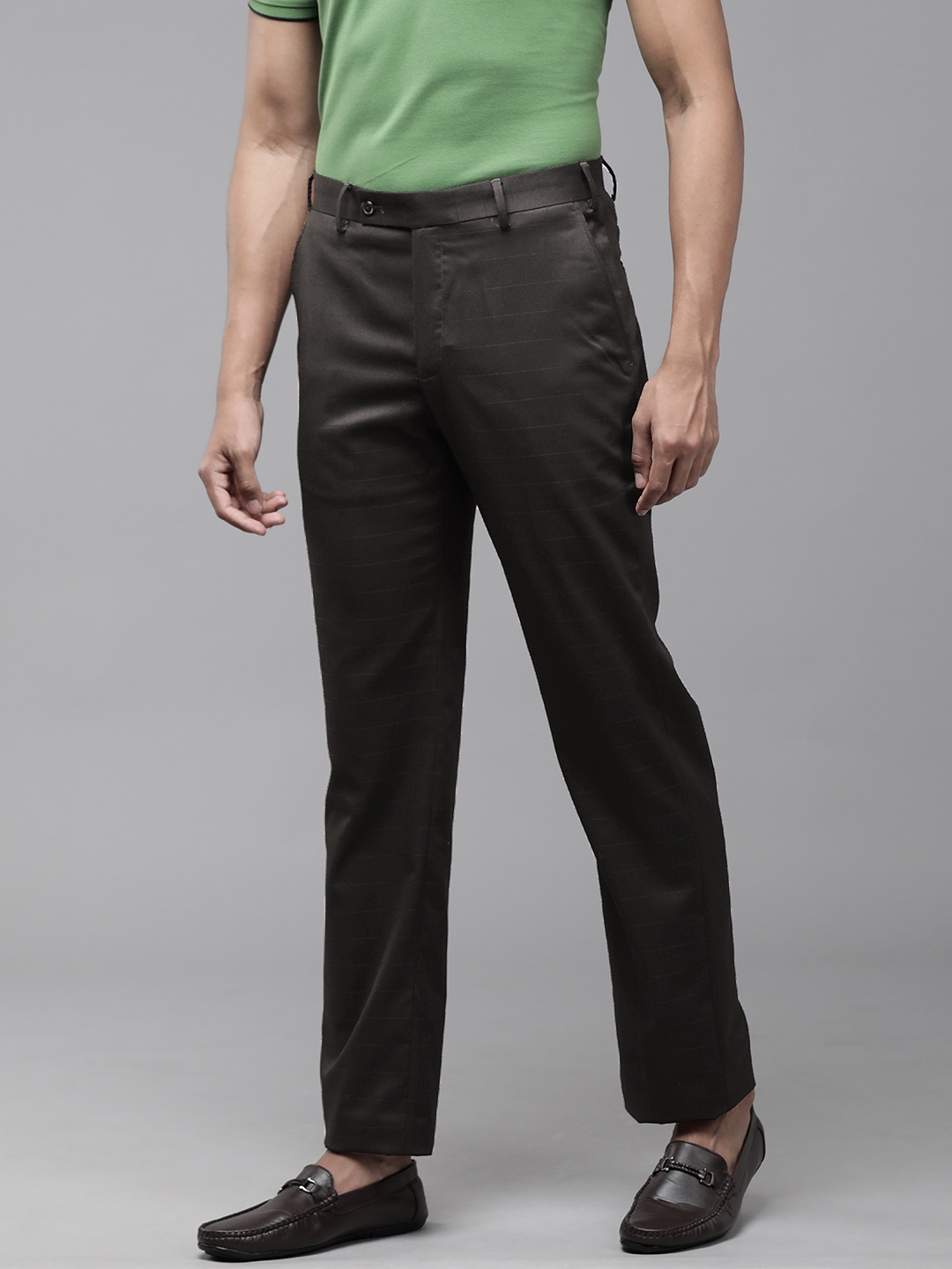 

Park Avenue Men Black Solid Smart Fit Trousers