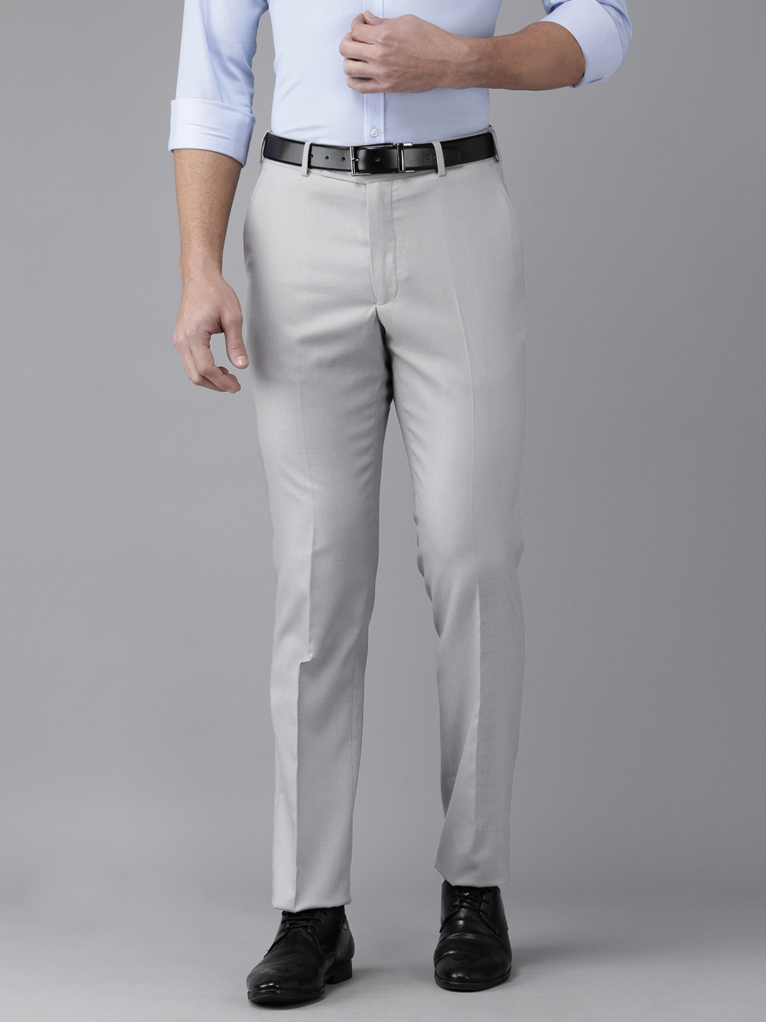 

Park Avenue Men Grey Checked Smart Fit Formal Trousers