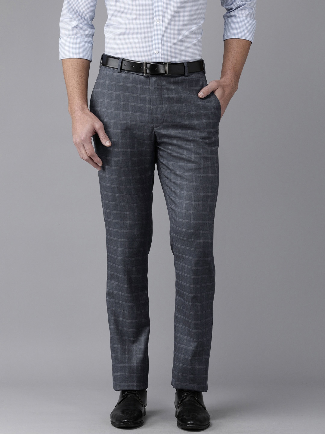 

Park Avenue Men Navy Blue Checked Smart Trousers
