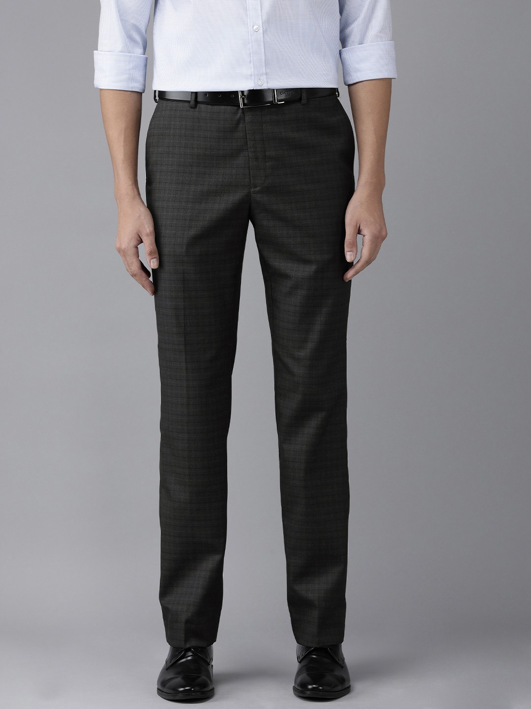 

Park Avenue Men Black Checked Smart Fit Formal Trousers