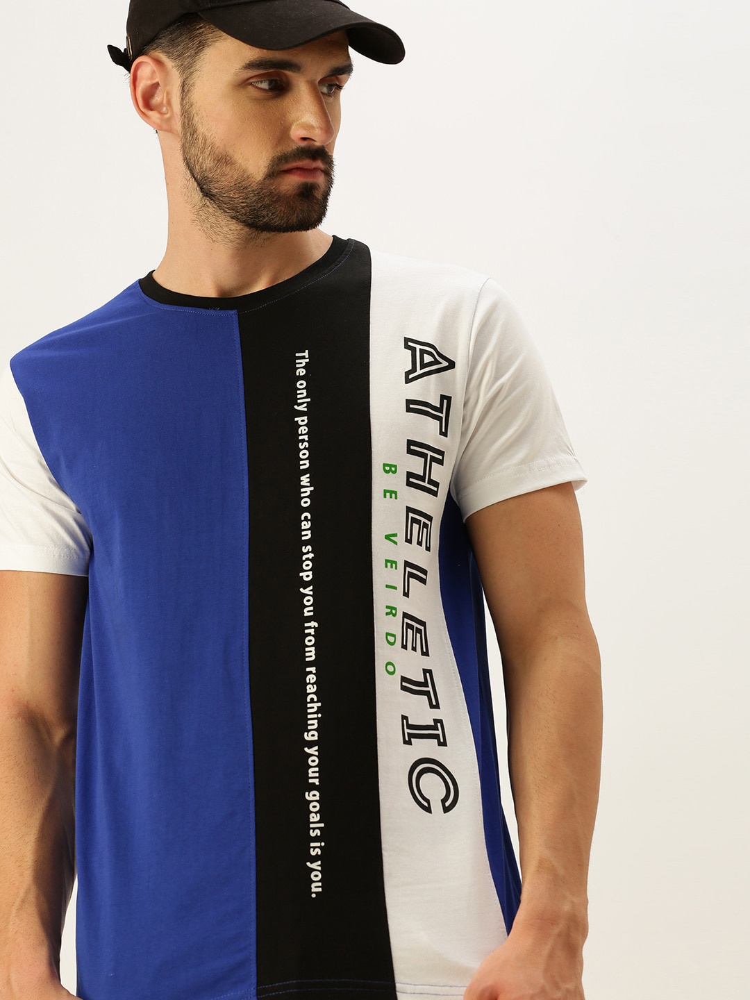 

VEIRDO Men White & Blue Colourblocked T-shirt
