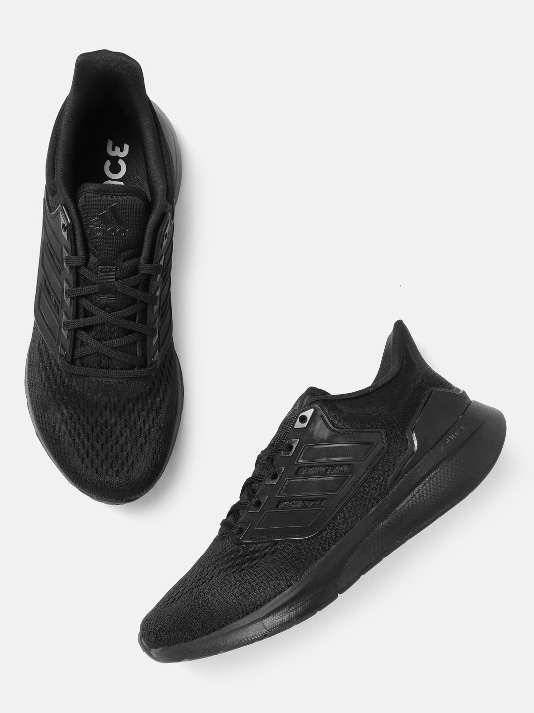 

ADIDAS Men Black Woven Design UB21 TD Running Shoes