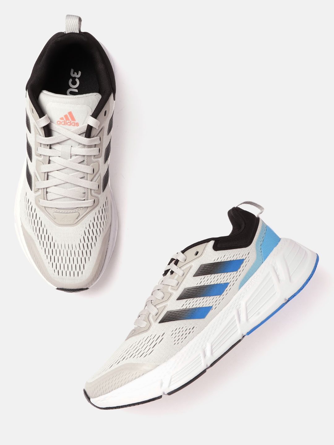 

ADIDAS Men Off-White & Grey Woven Design Questar Running Shoes