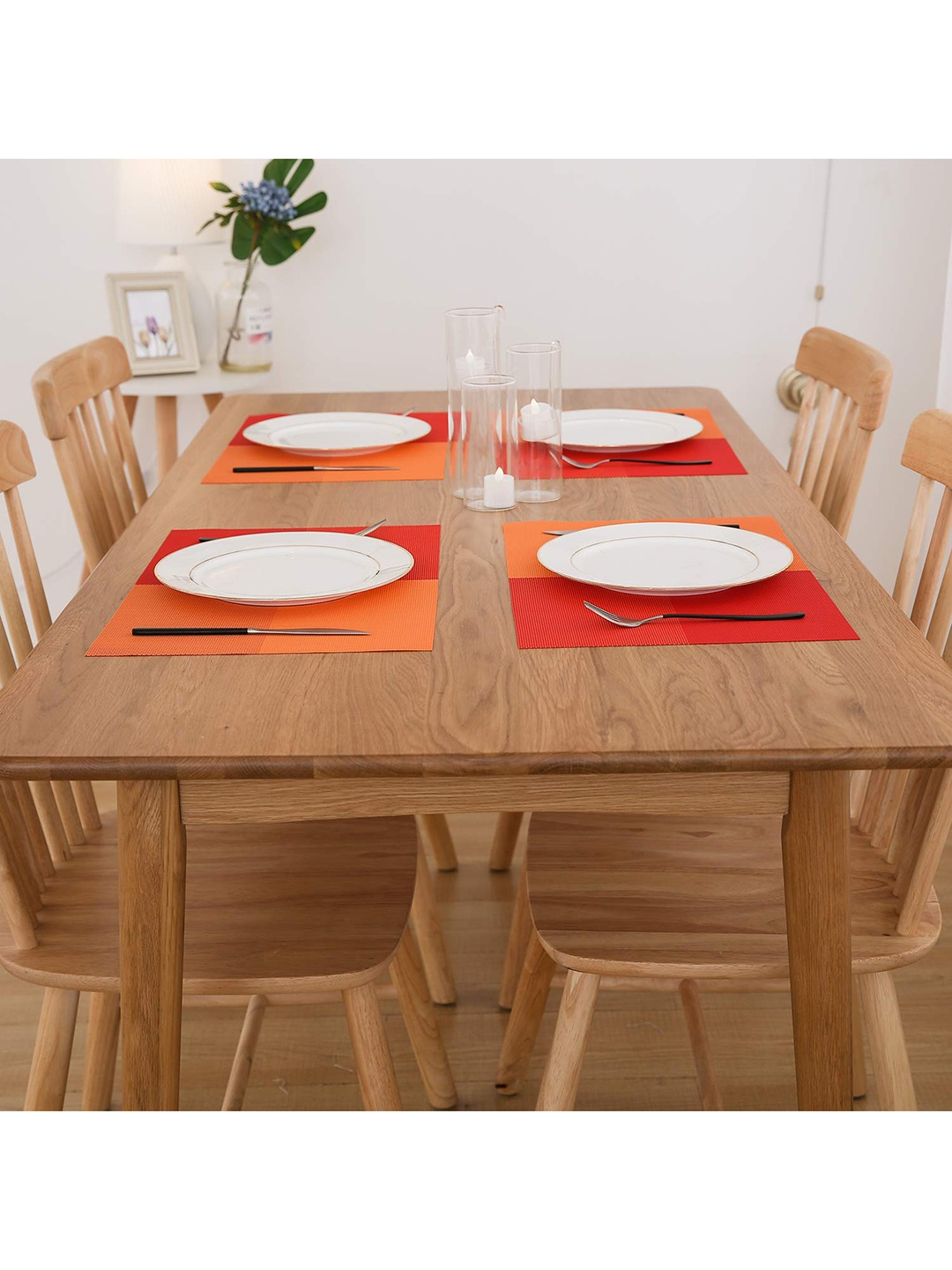 

SKYLOFTS Pack of 4 Red & Orange Colourblocked Table Placemats