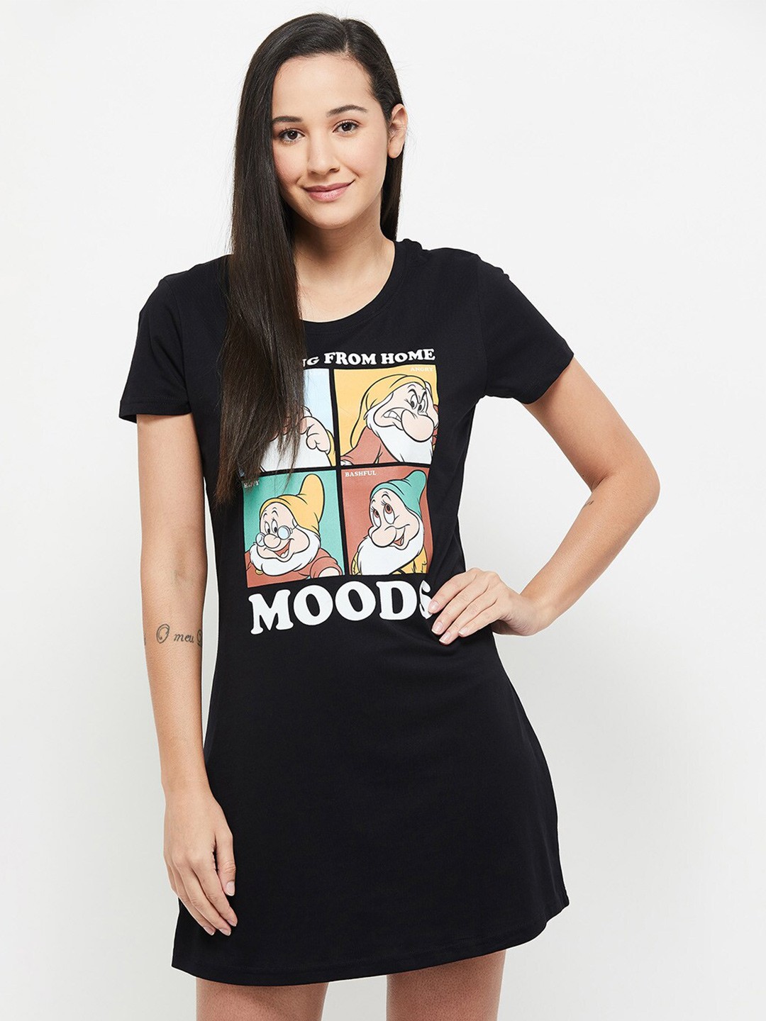 

max Women Black Graphic Printed Cotton Nightdress