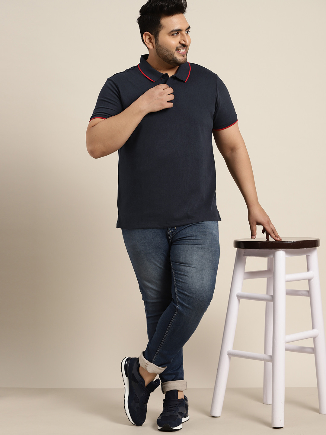 

Sztori Men Plus Size Navy Blue Solid Polo Collar T-shirt