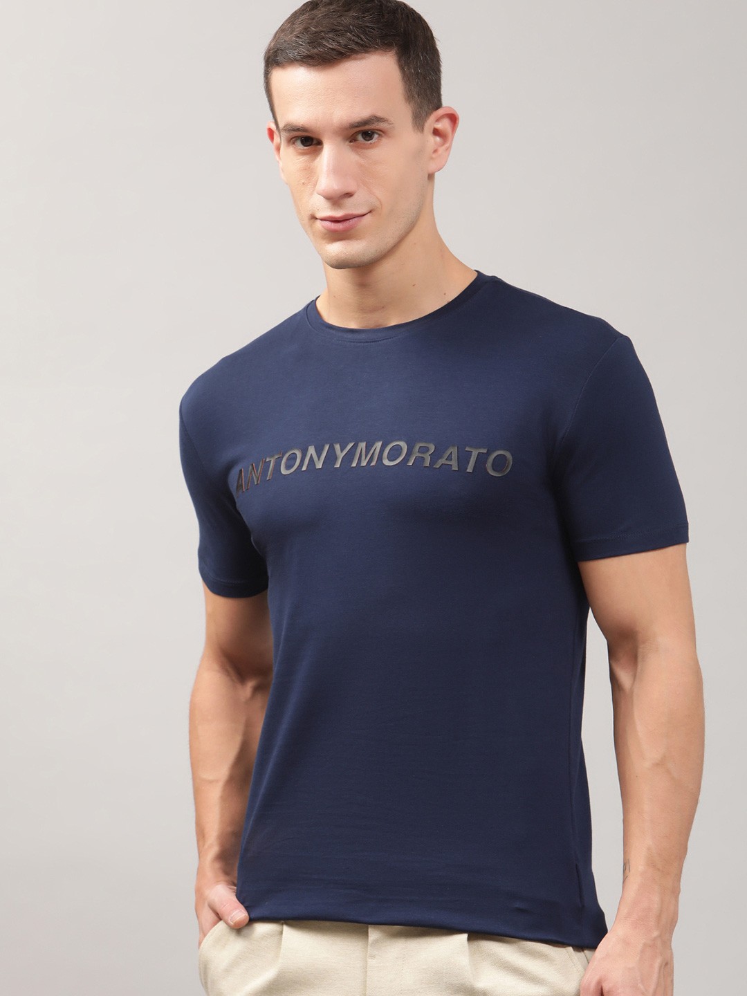 

Antony Morato Men Navy Blue Typography Monochrome Slim Fit T-shirt