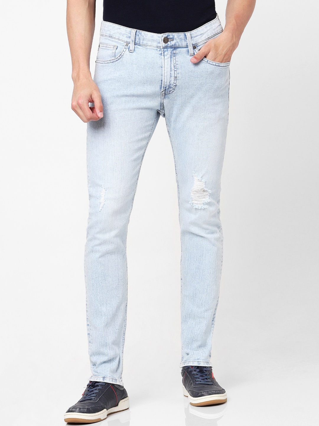 

Celio Men Blue Slim Fit Mildly Distressed Heavy Fade Jeans