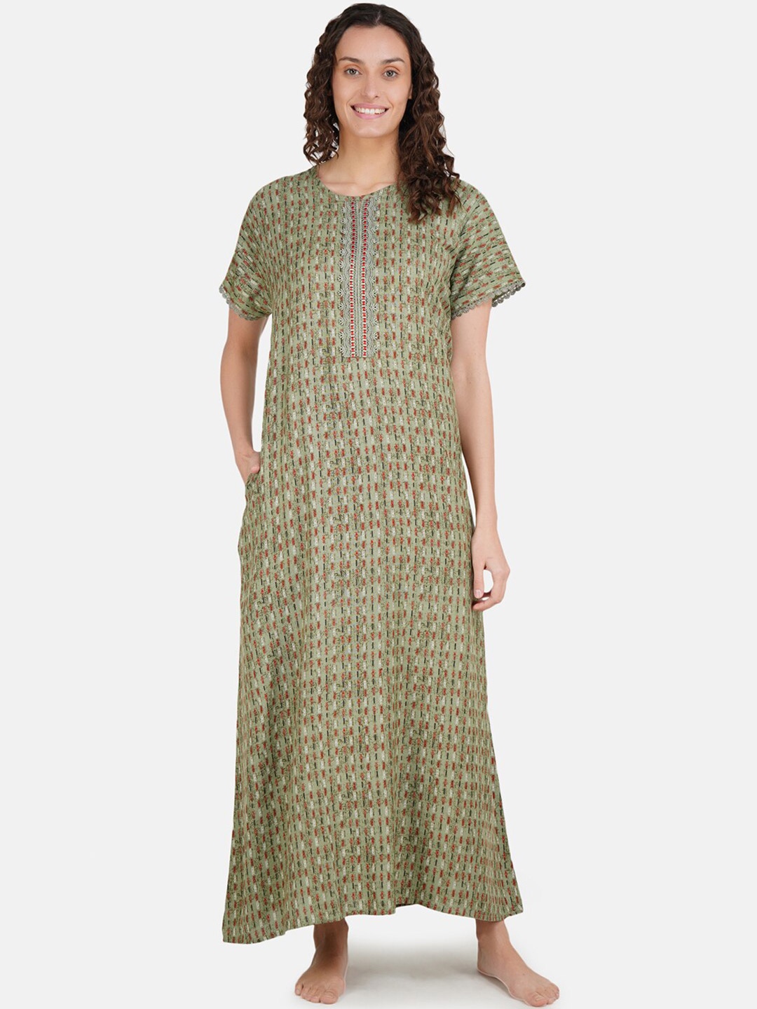 

KOI SLEEPWEAR Woman Green Embroidered Maxi Nightdress With Black-Red Line Pattern