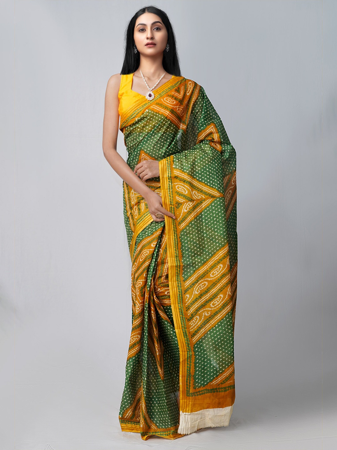 

Unnati Silks Green & Yellow Ethnic Motifs Pure Cotton Handloom & Sustainable Kota Saree