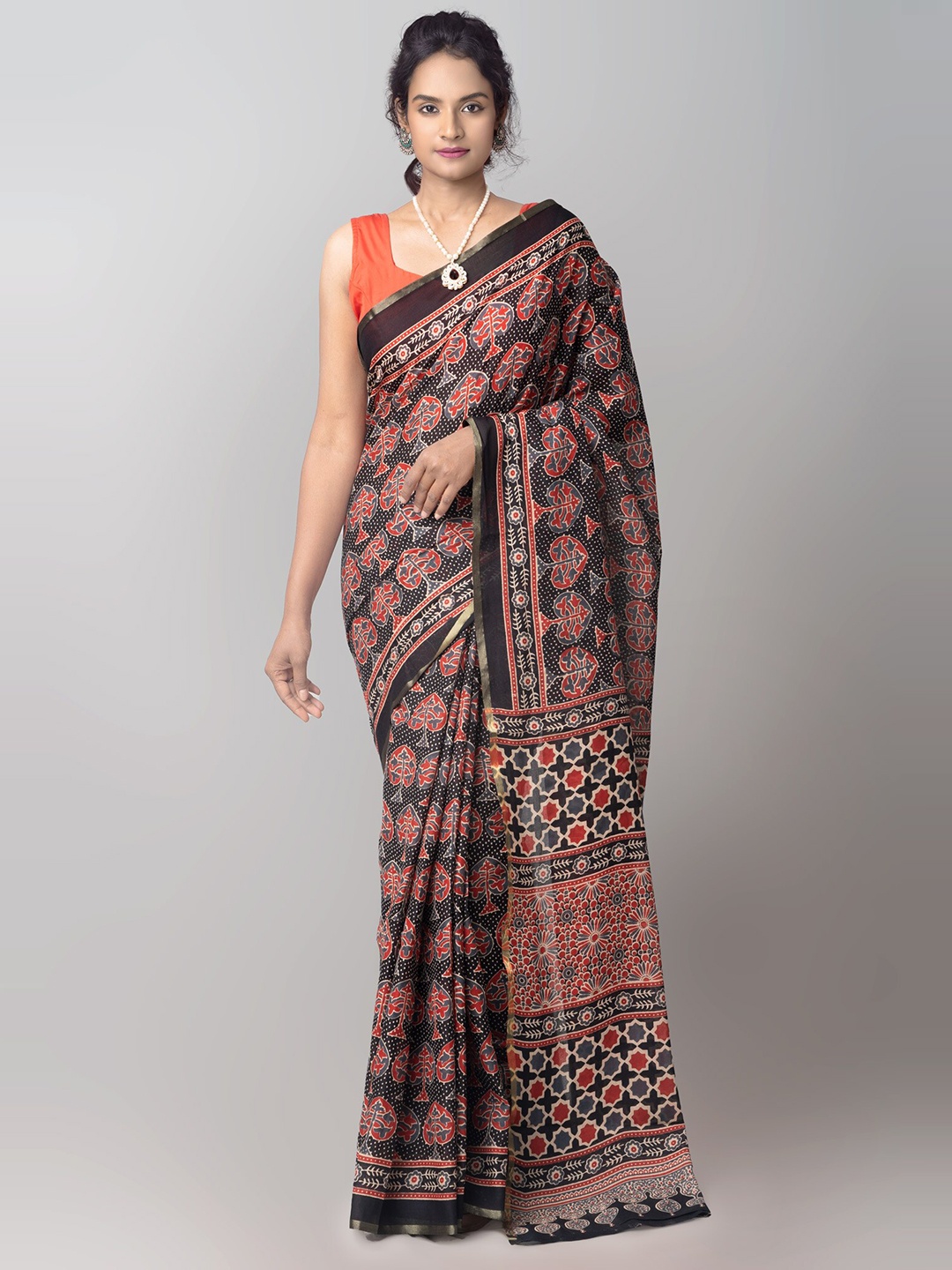 

Unnati Silks Red & Black Ethnic Motifs Pure Cotton Block Print Saree