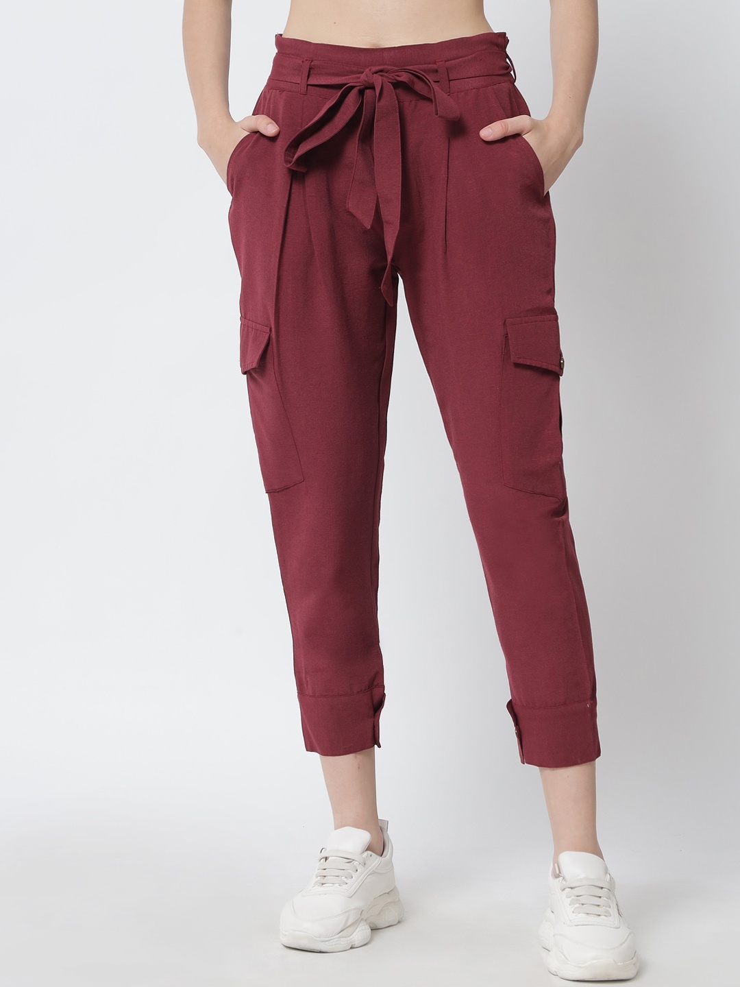 

Tulsattva Women Maroon Smart Tapered Fit Easy Wash Chambray Cargos Trousers